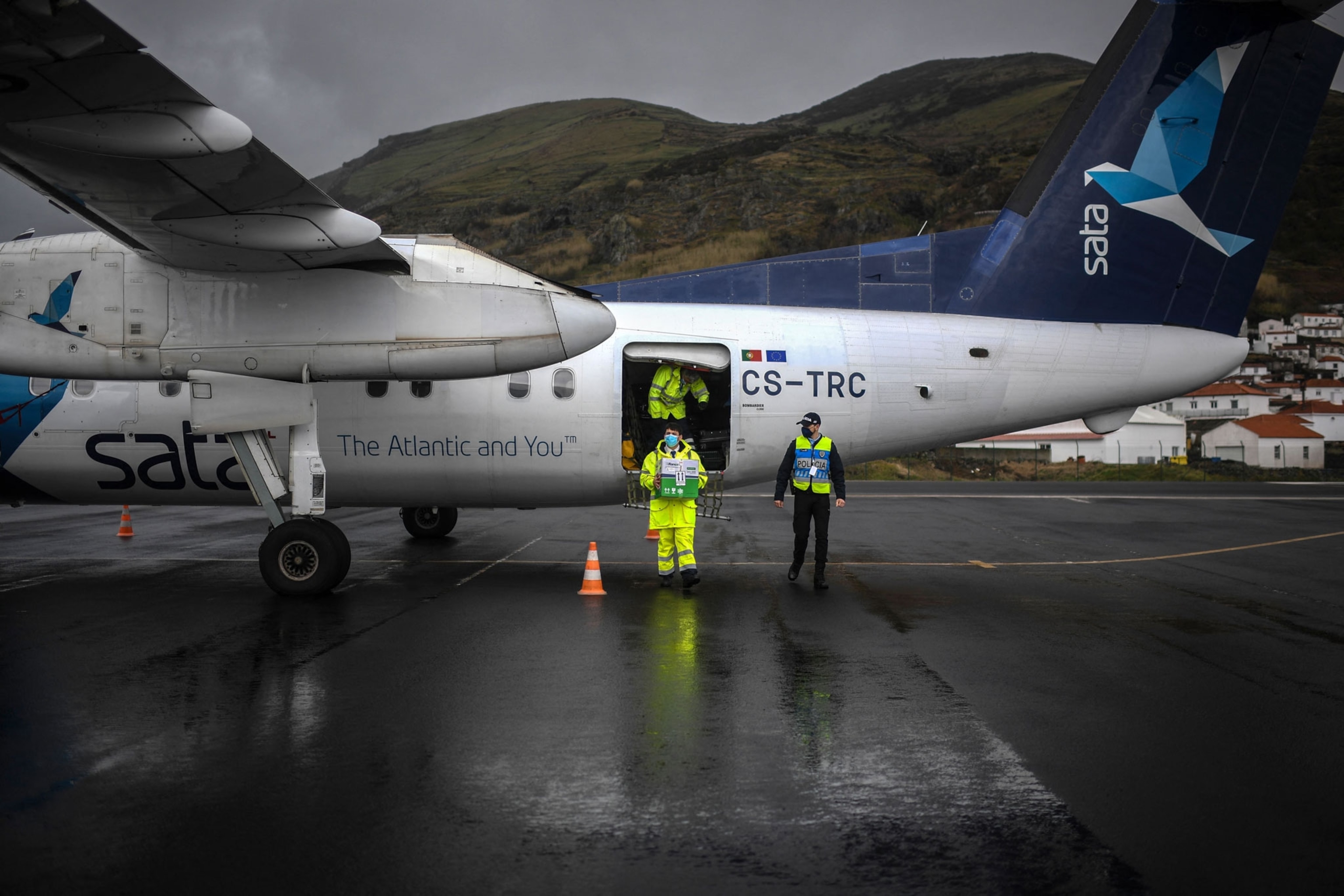 Covid on an aircraft