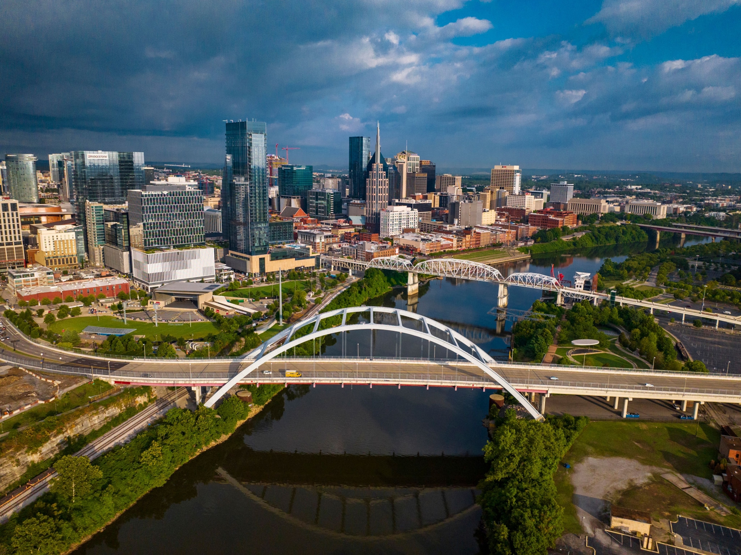 the Nashville skyline
