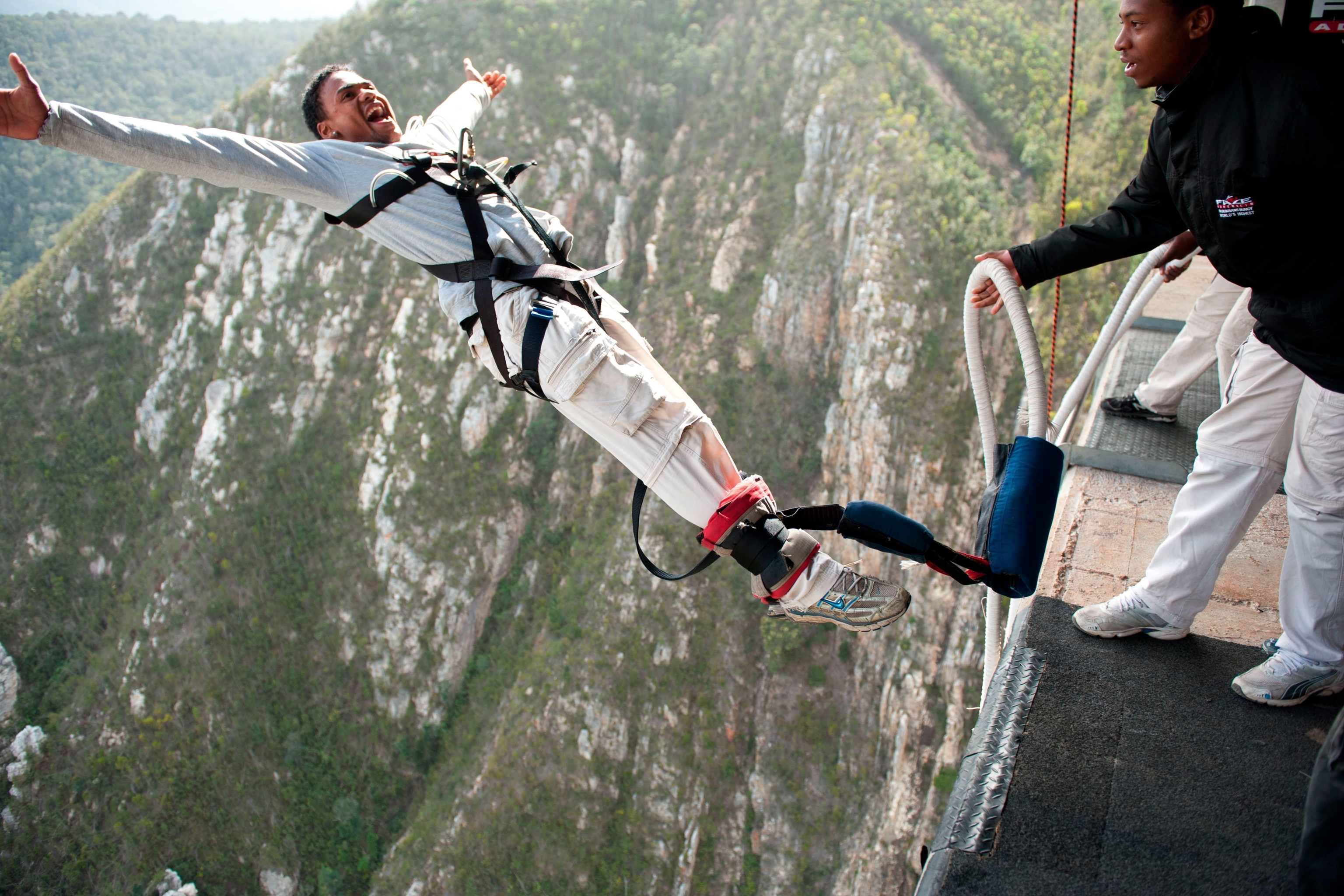 bungee jumping