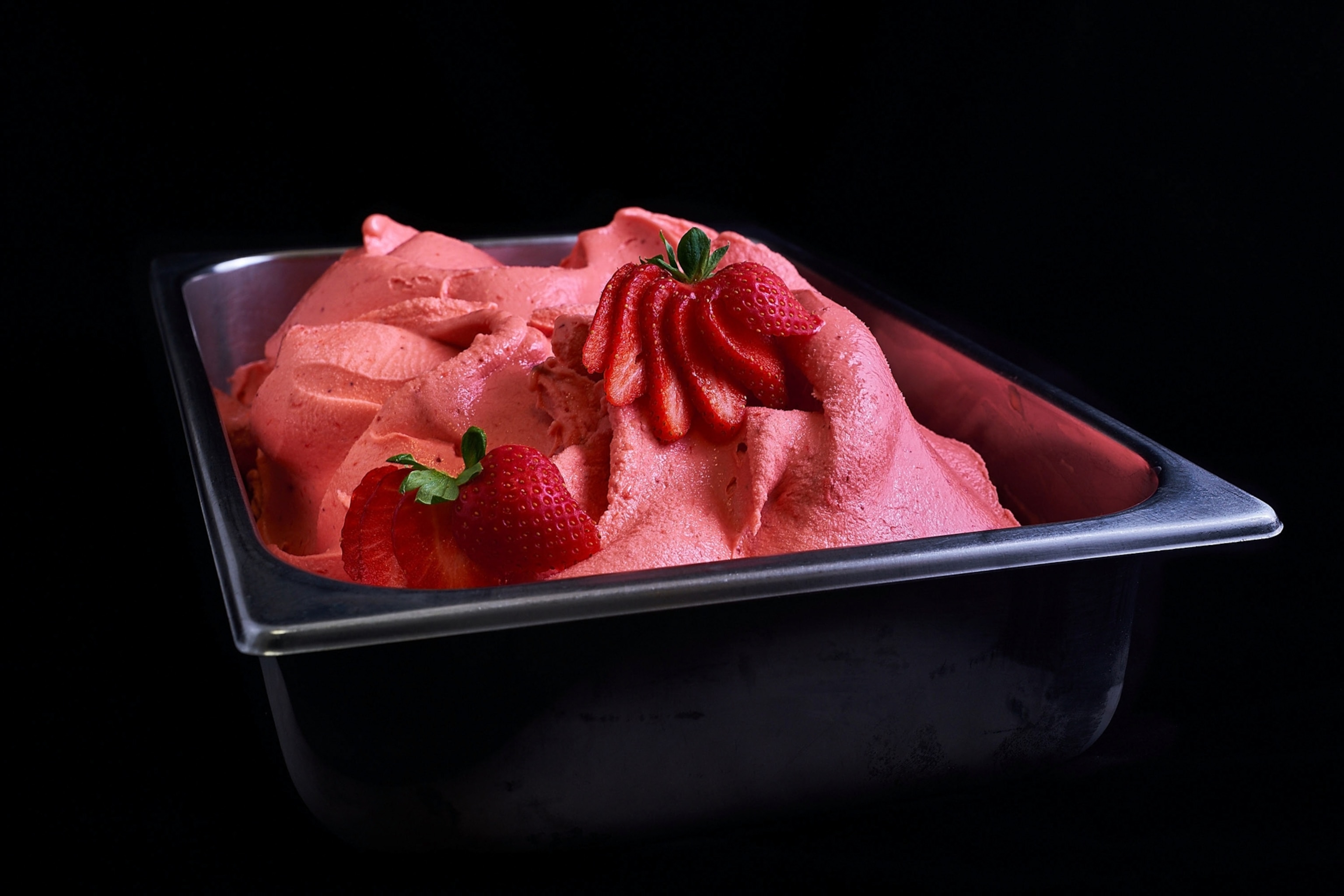 Strawberry gelato pans prepared by the teachers of the Carpigiani Gelato University