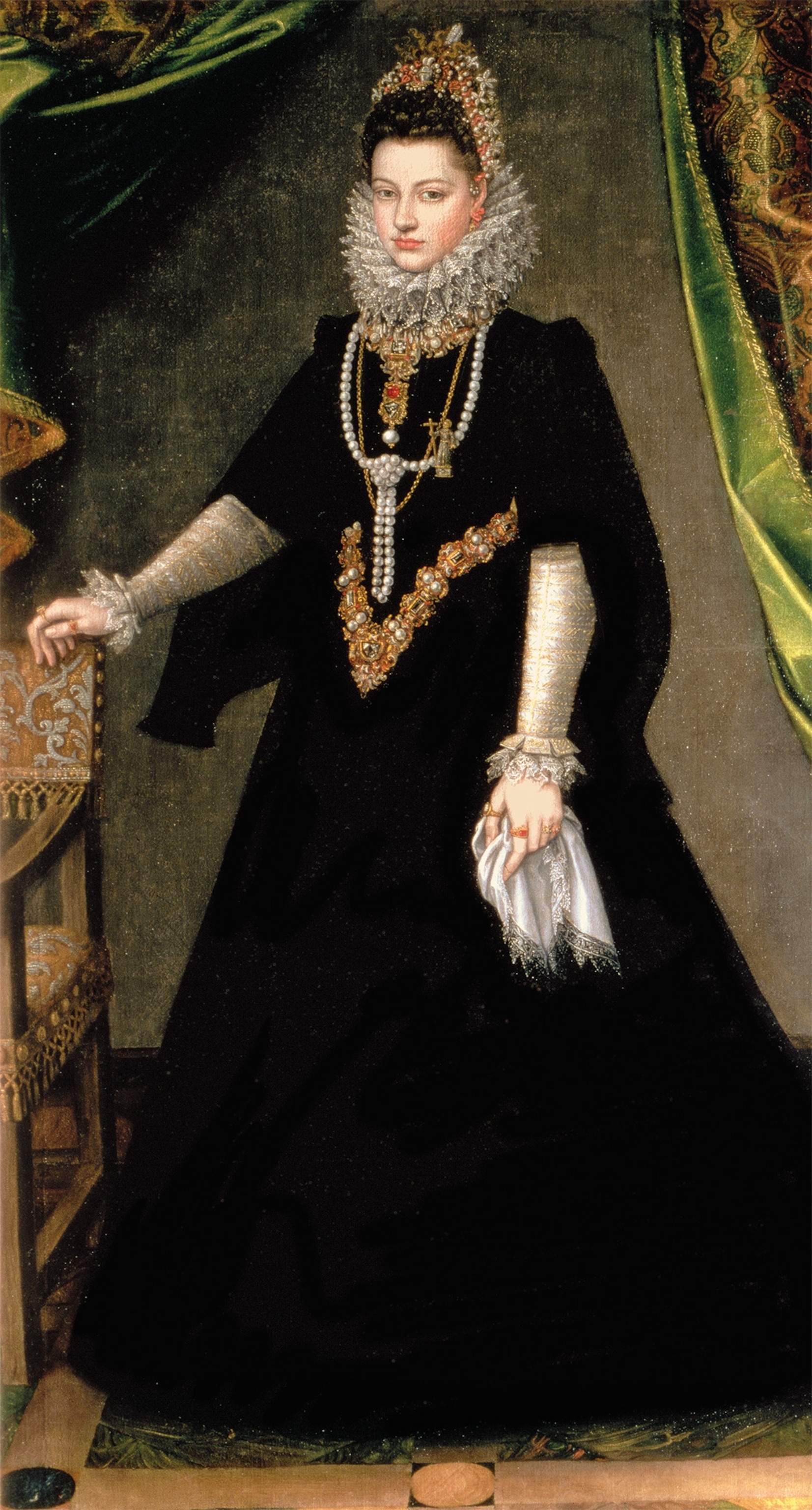 Experts disagree as to who painted this portrait of Philip and Isabel’s daughter. Dated to 1586, it postdates Sofonisba’s departure from the court. The style, however, does not match that of the official painter, Sánchez Coello.
