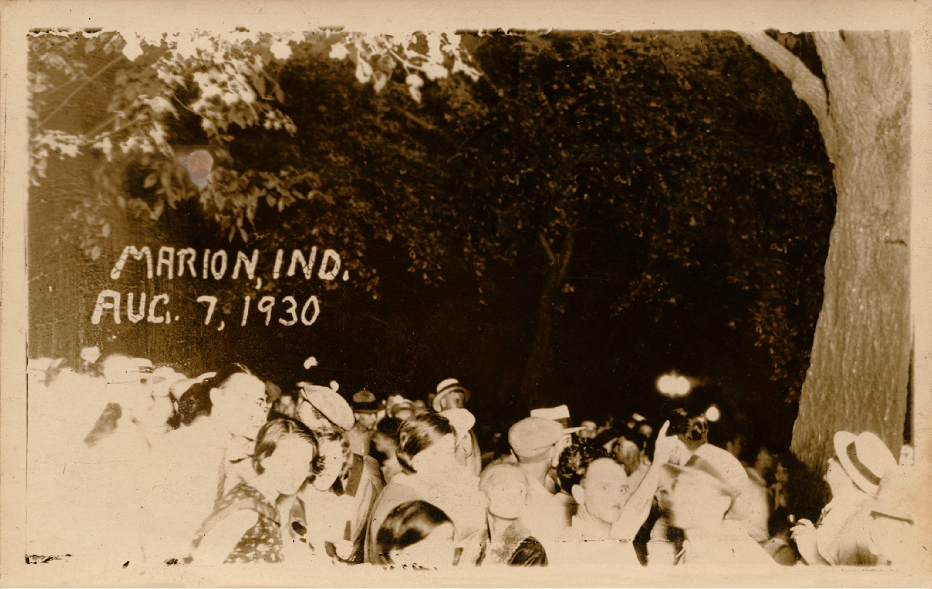 a lynching where the victim has been erased from the photograph