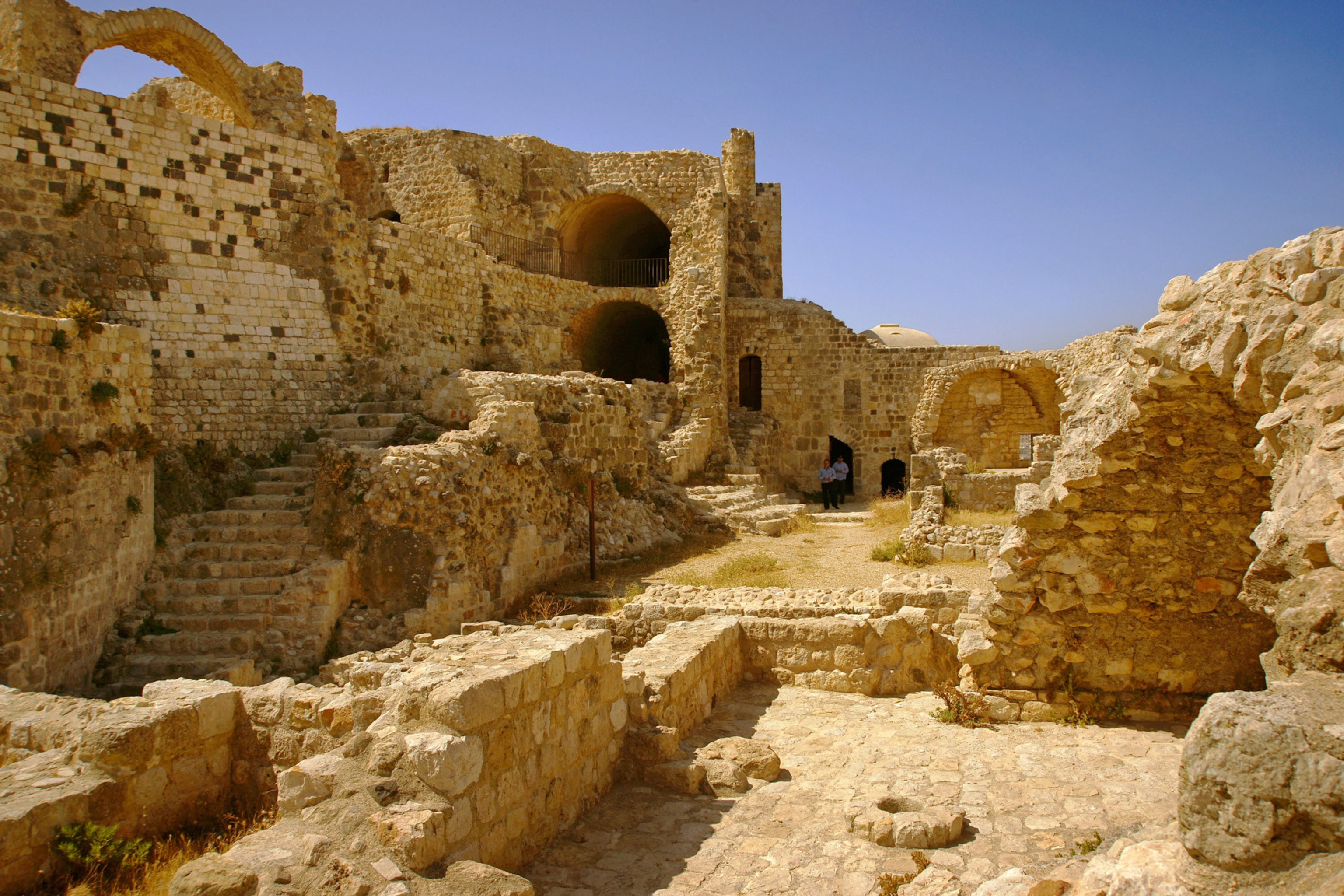 ruins of a castle