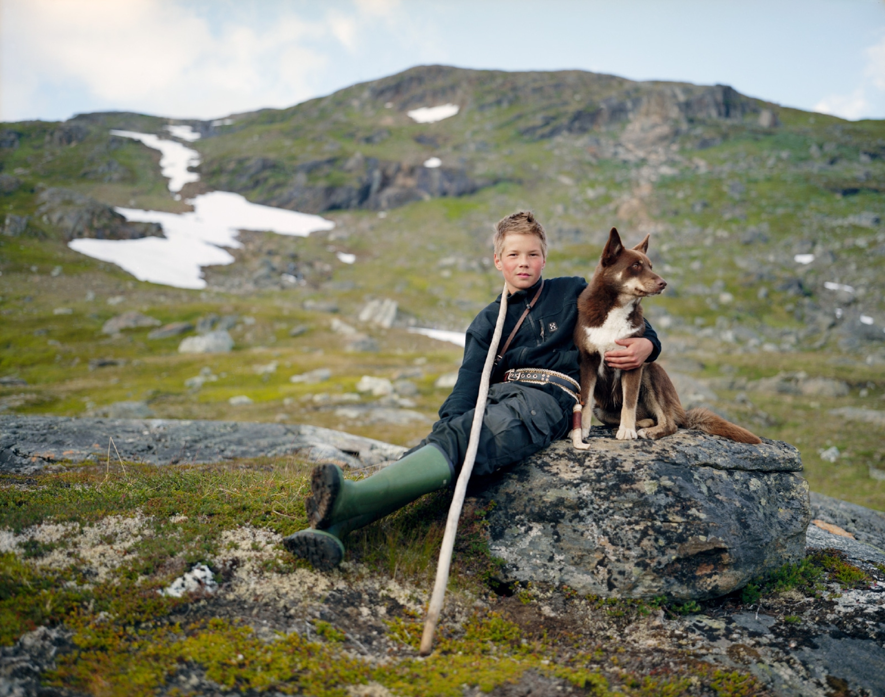 Johan Kuhmunen with his dog in Sweden