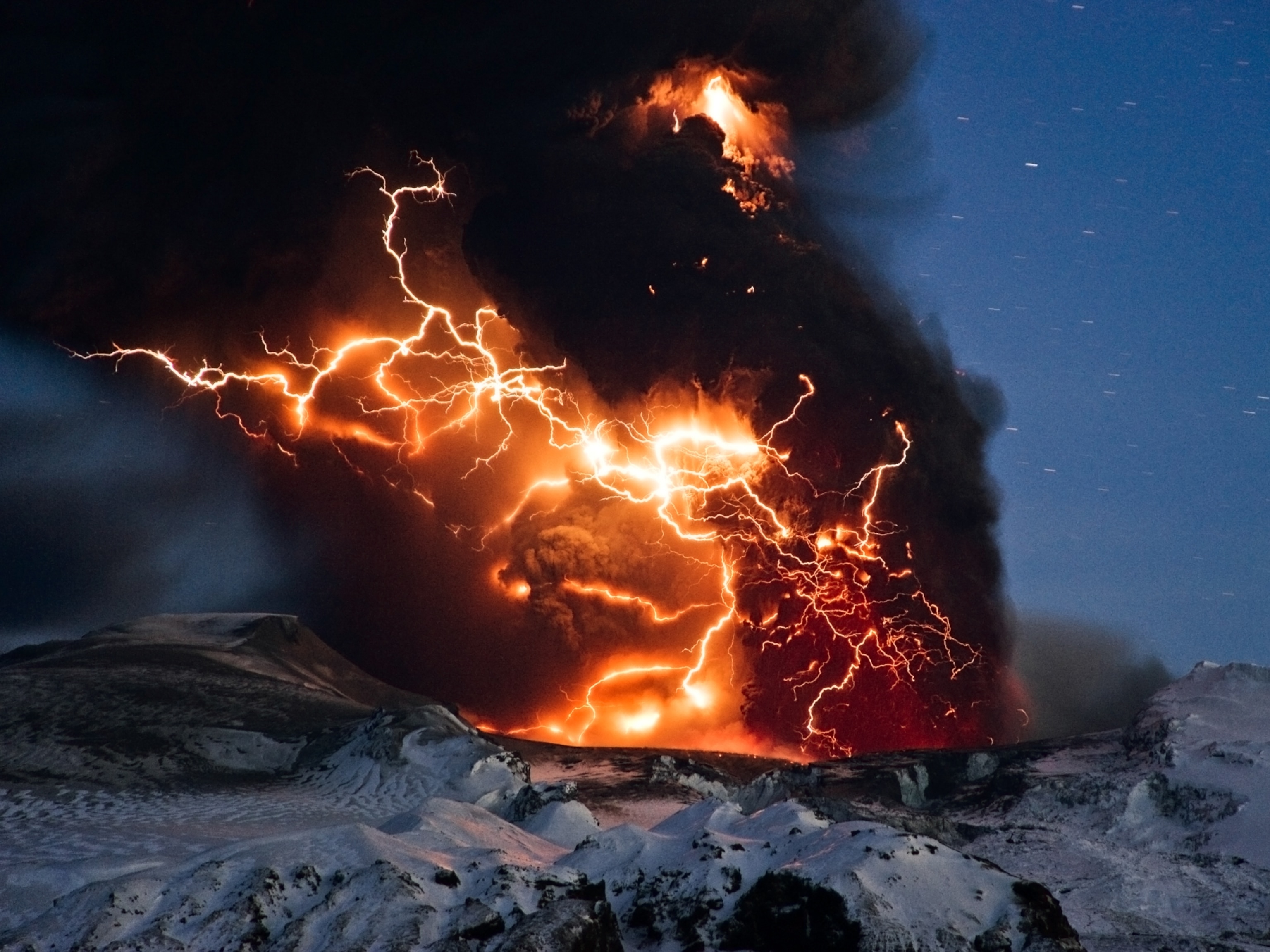 Lightning's in the ash plume in the volcanic eruption in Eyjafjallajokull glacier in Iceland.