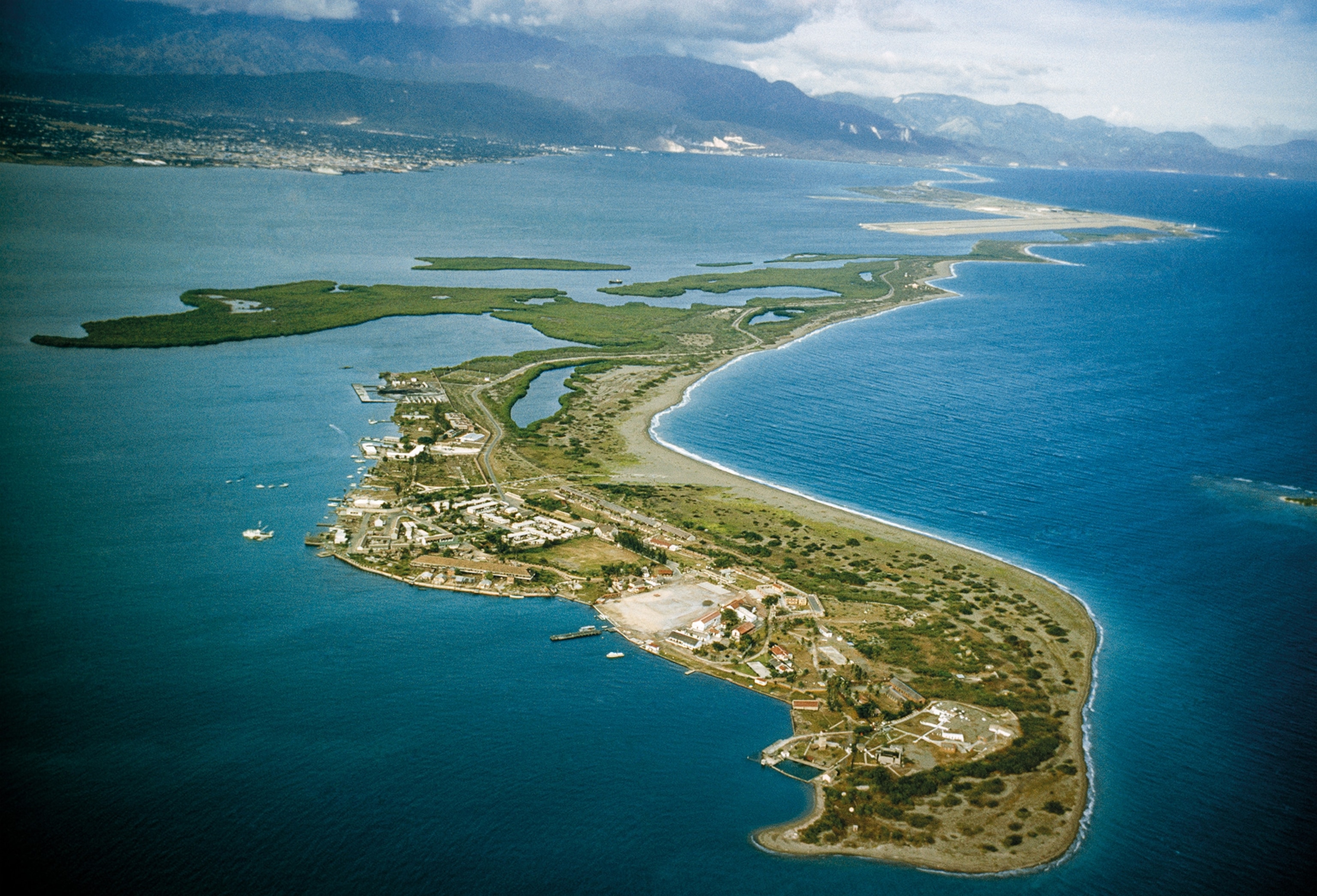 Port Royal sits on the southeastern coast of Jamaica, prone to strong earthquakes.
