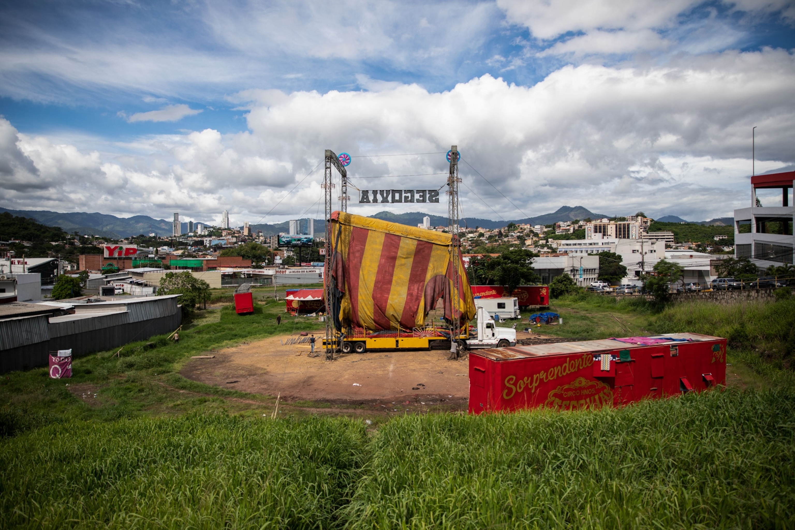 people taking down a circus tent in Honduras