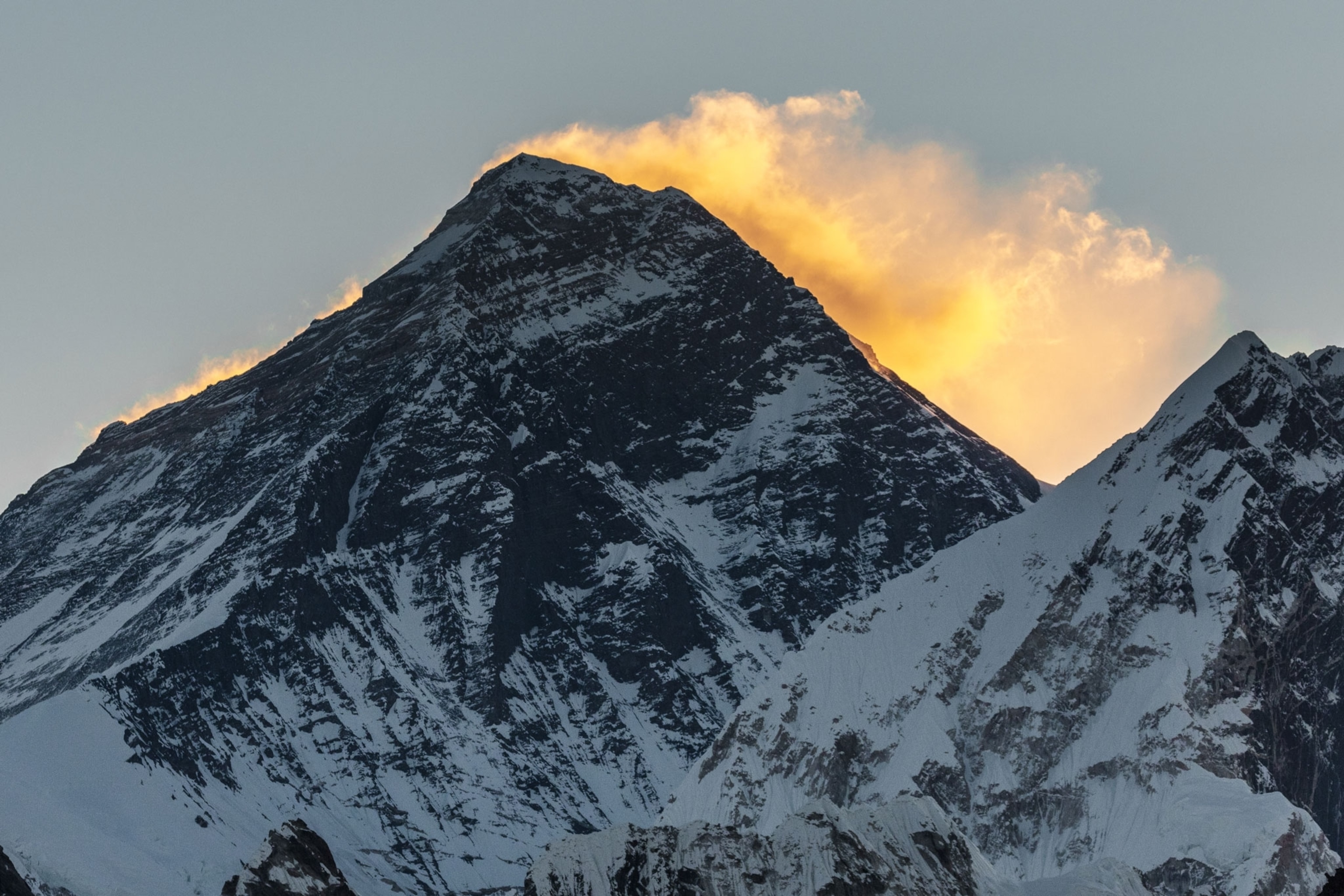 mount everest in 2918
