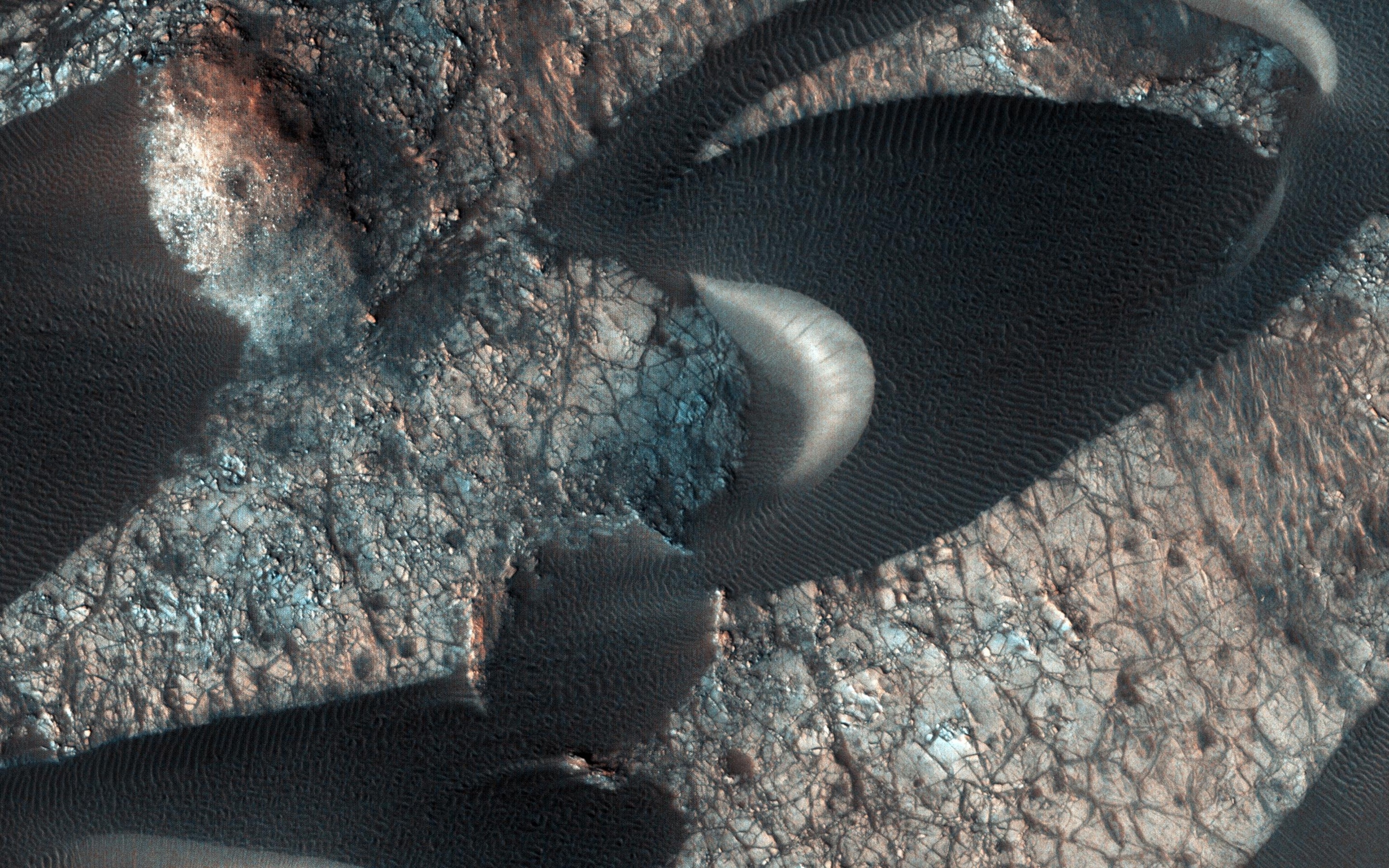 sand dunes on Mars.