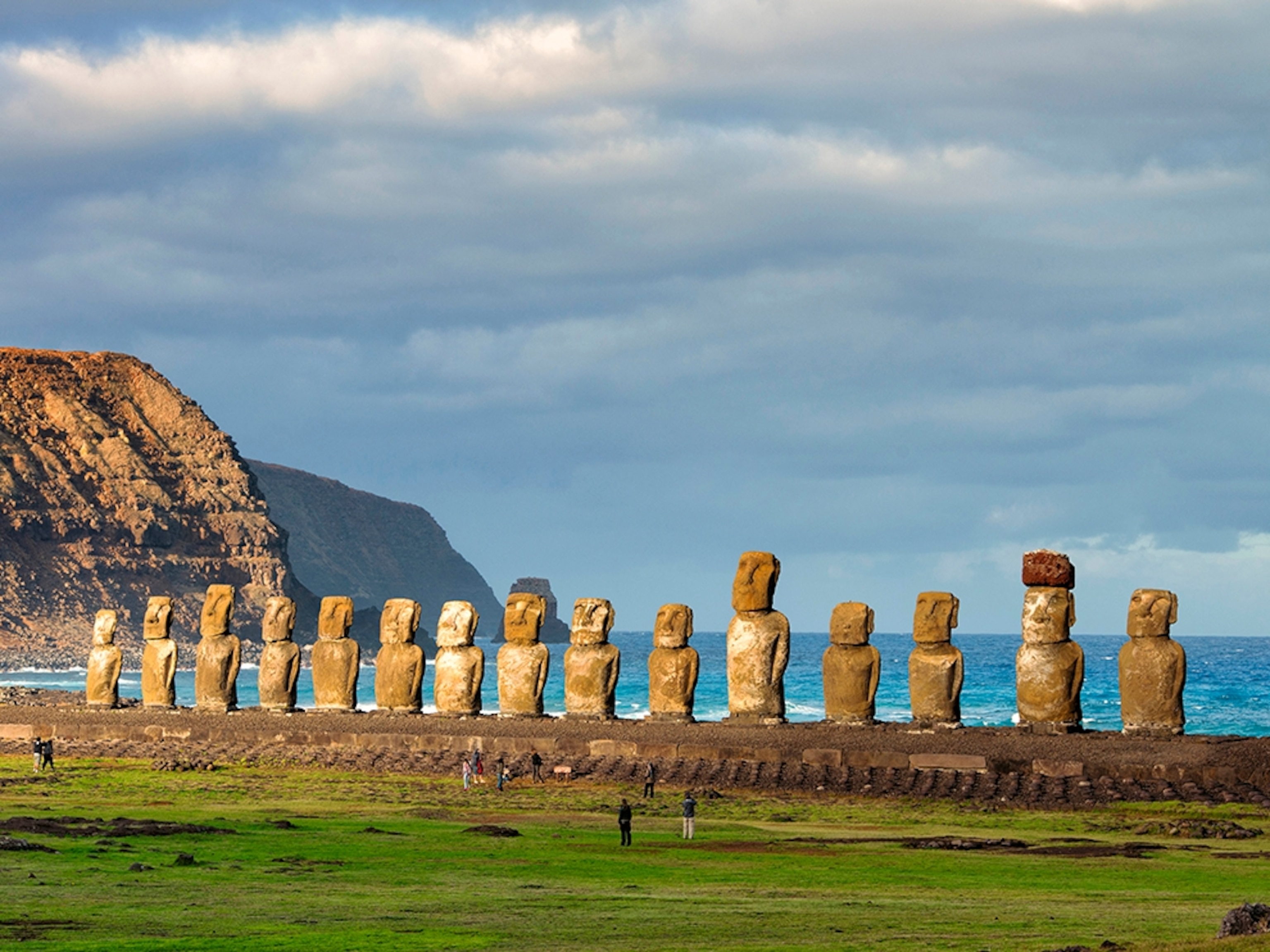statues on Easter Island