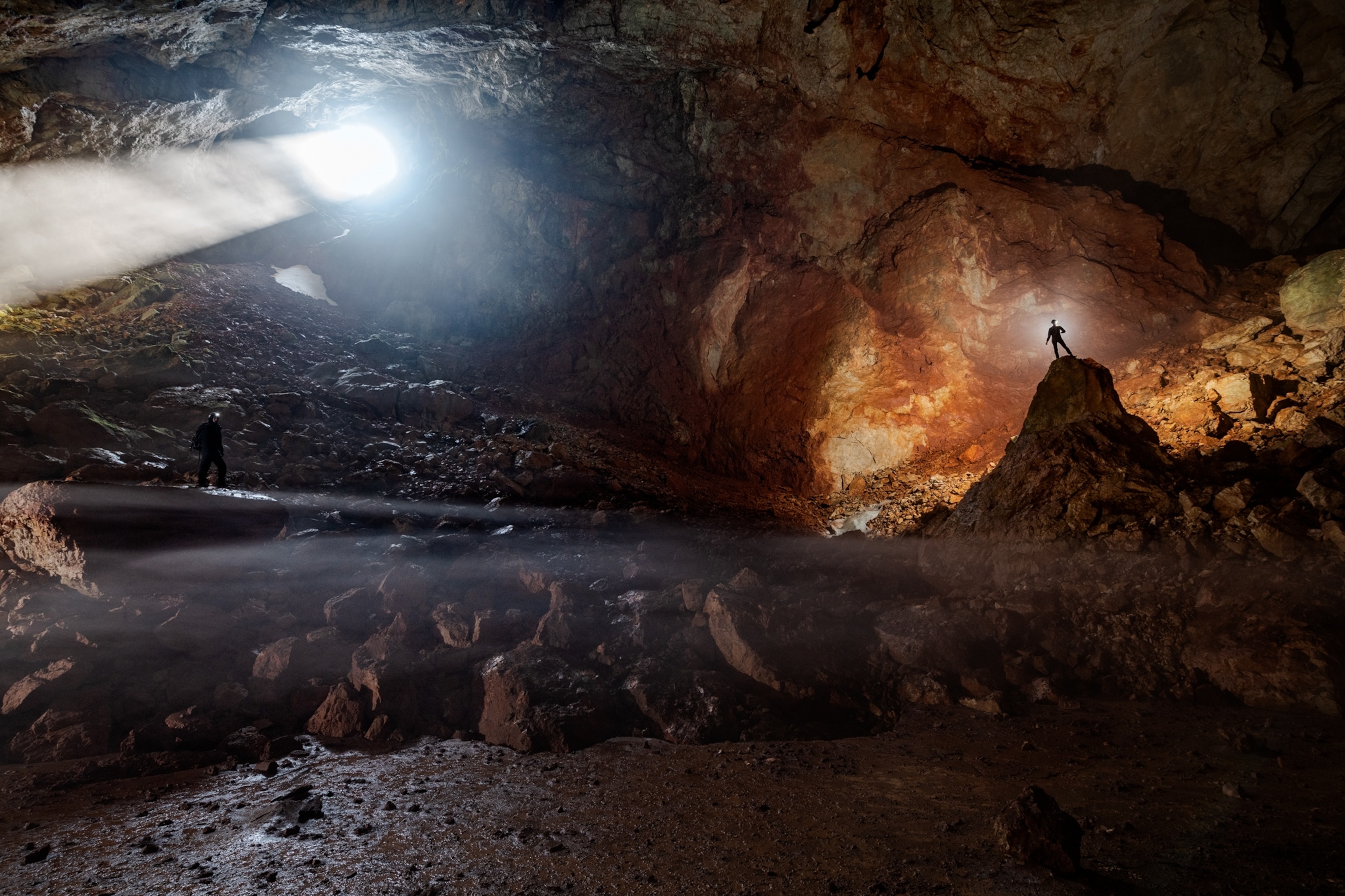 Picture of cave without ice of any kind.