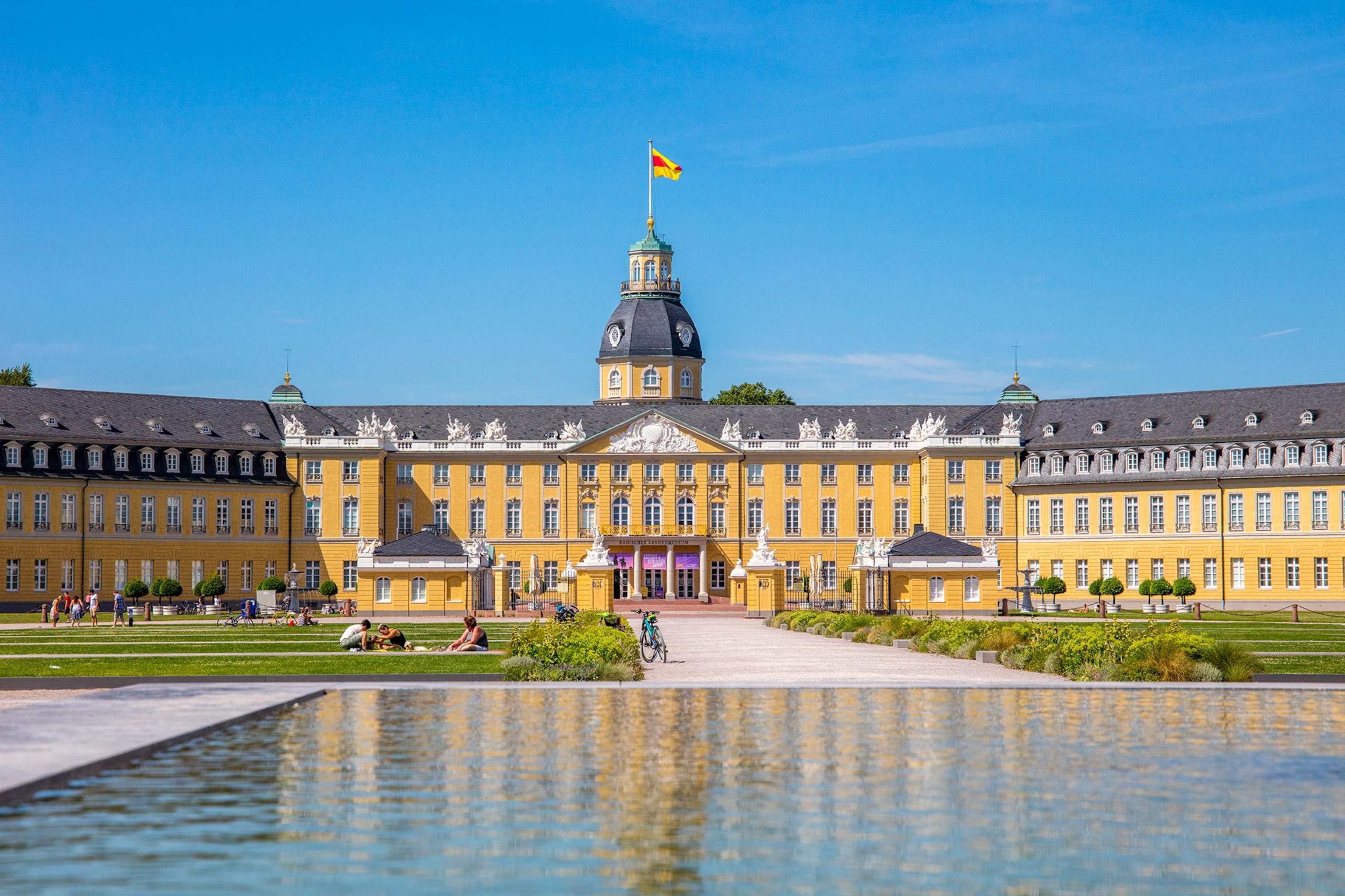 A wide shot of the grand Karlsruhe Palace in the state of Baden-Württemberg, Germany.