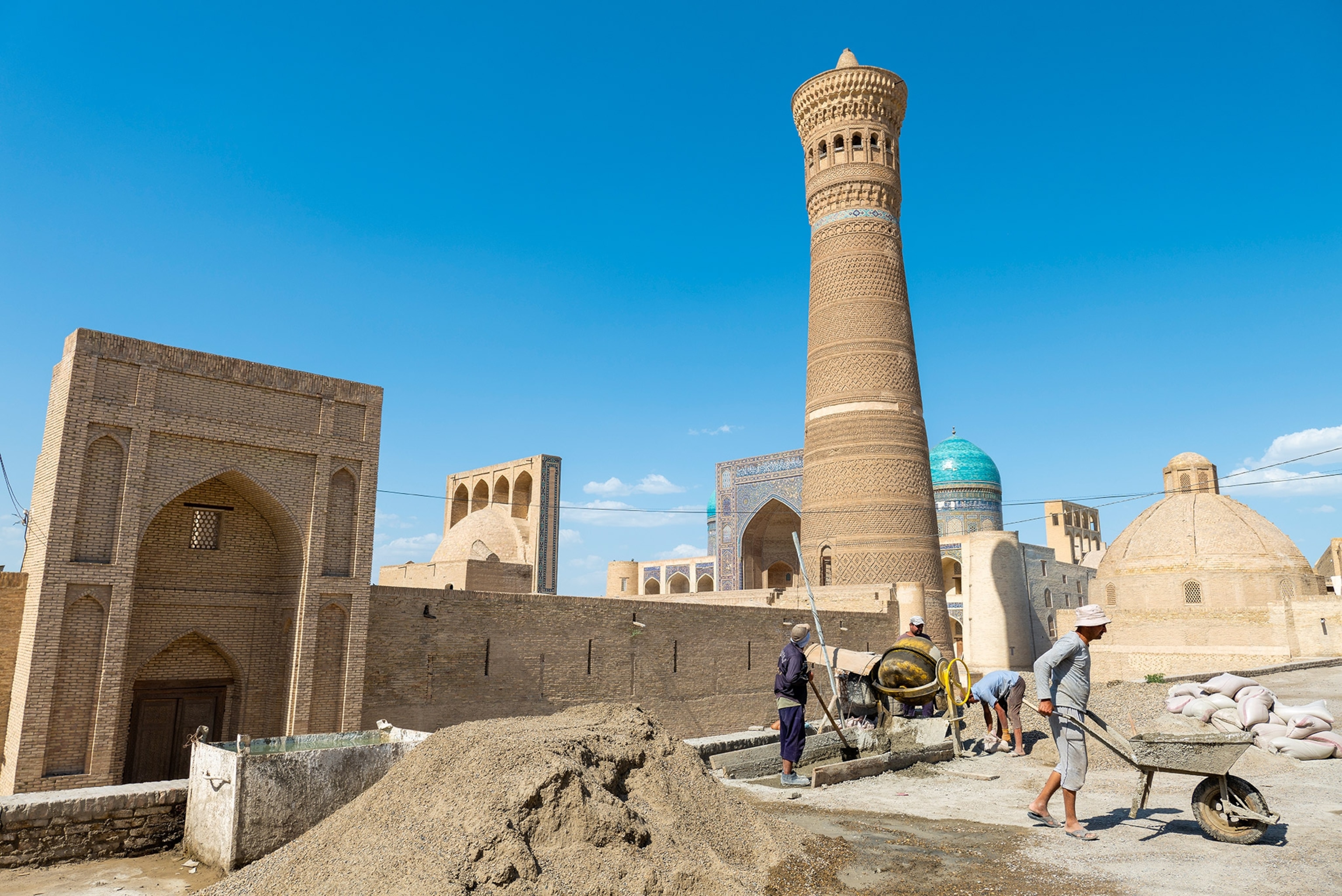 construction workers at Buchara