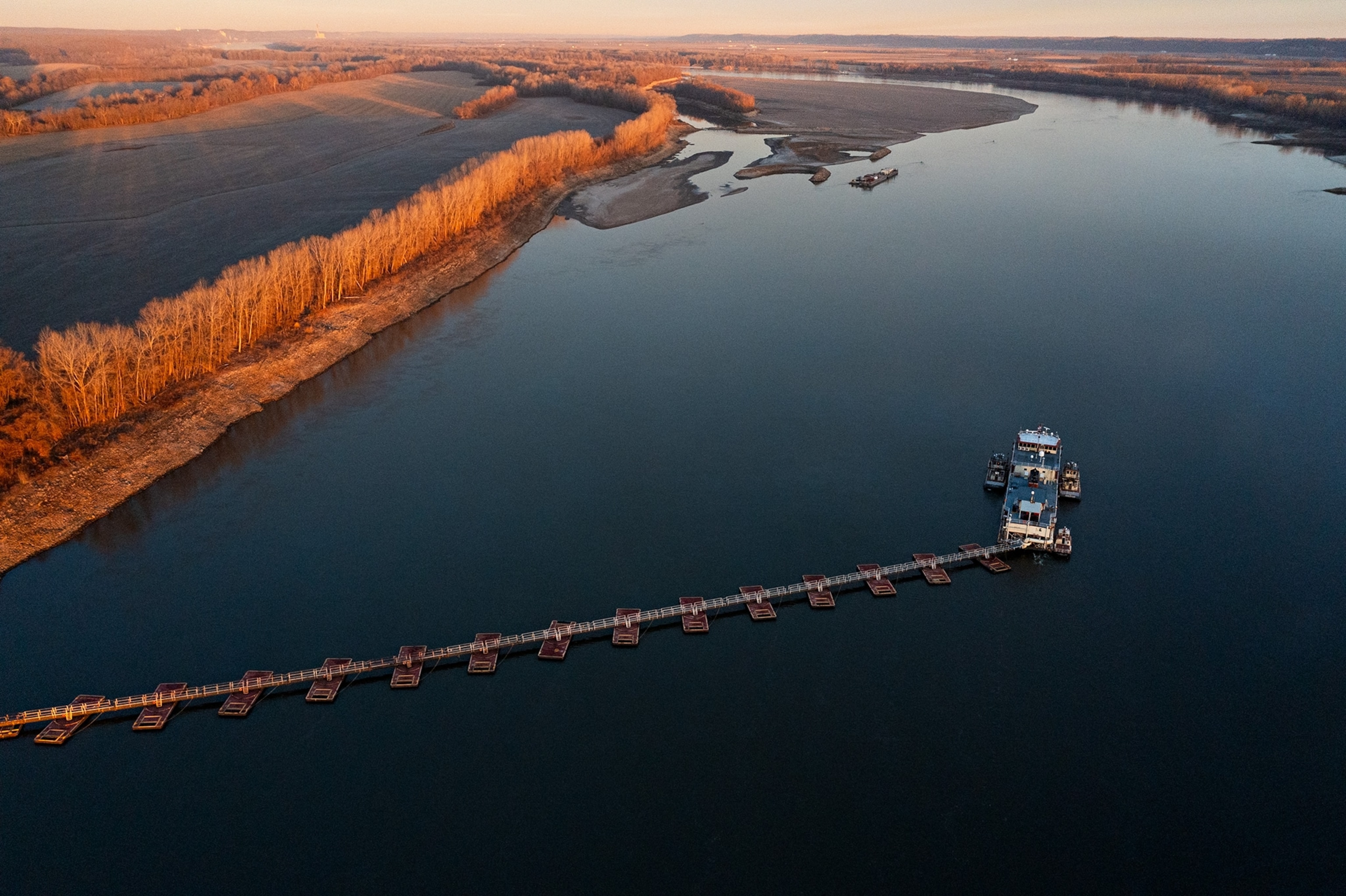 Drone images of the Dredge Potter on the Mississippi River.