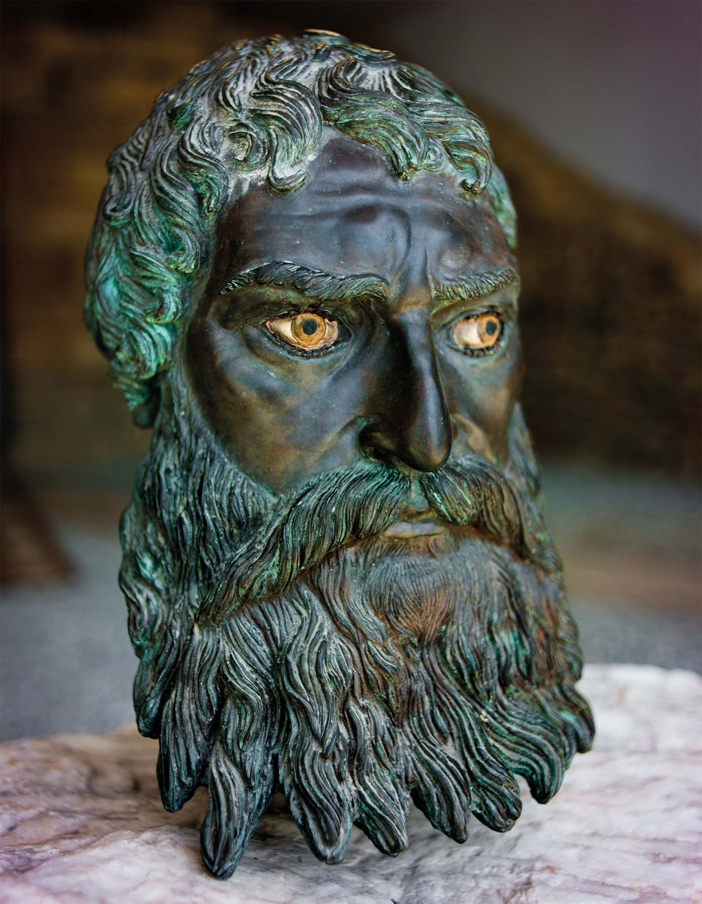 A bronze bust of Seuthes III