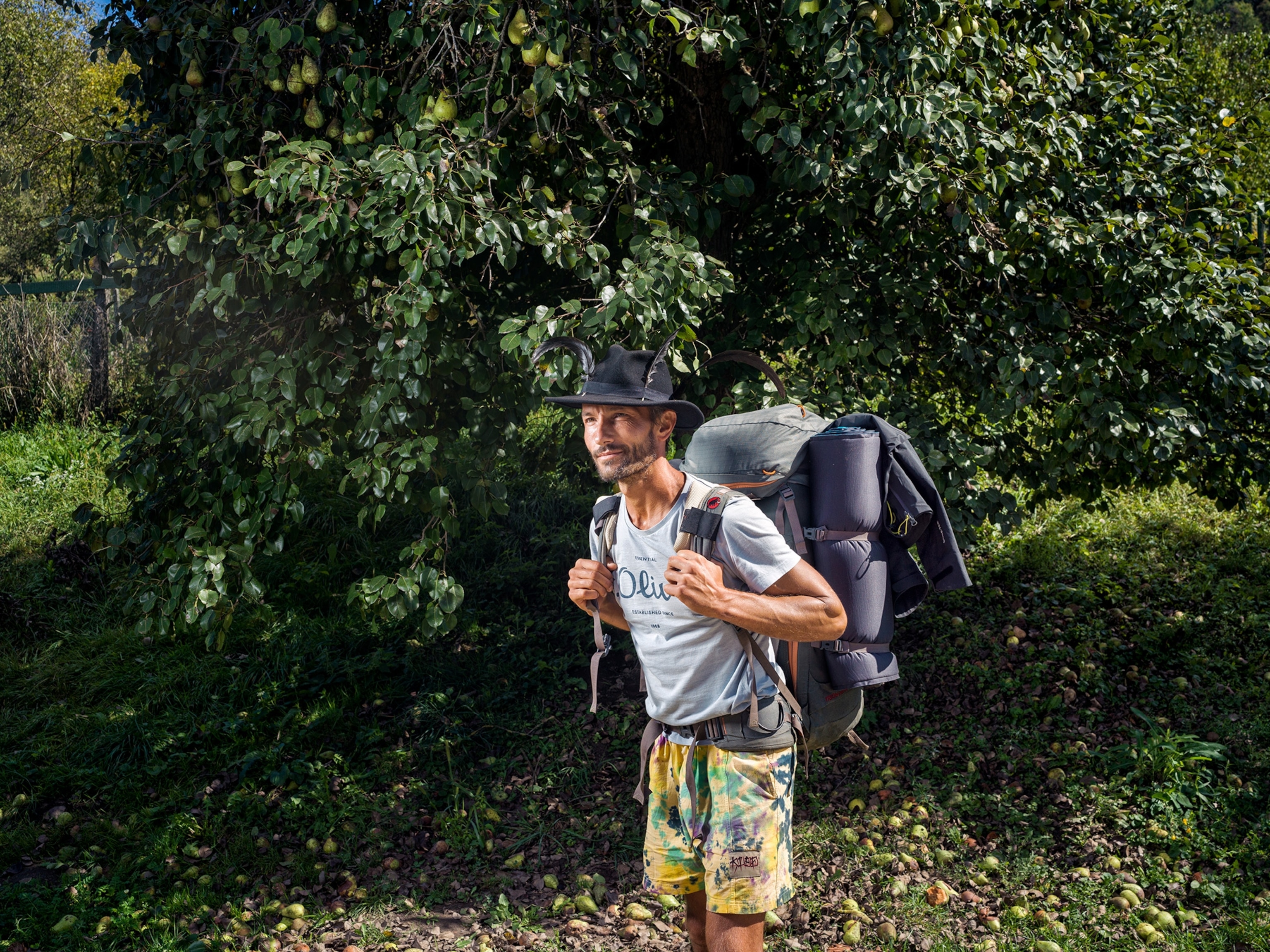 Meeting Daniel Ciobbanu, hiker, in the Via Transilvanica in the village of Copsa Mare.