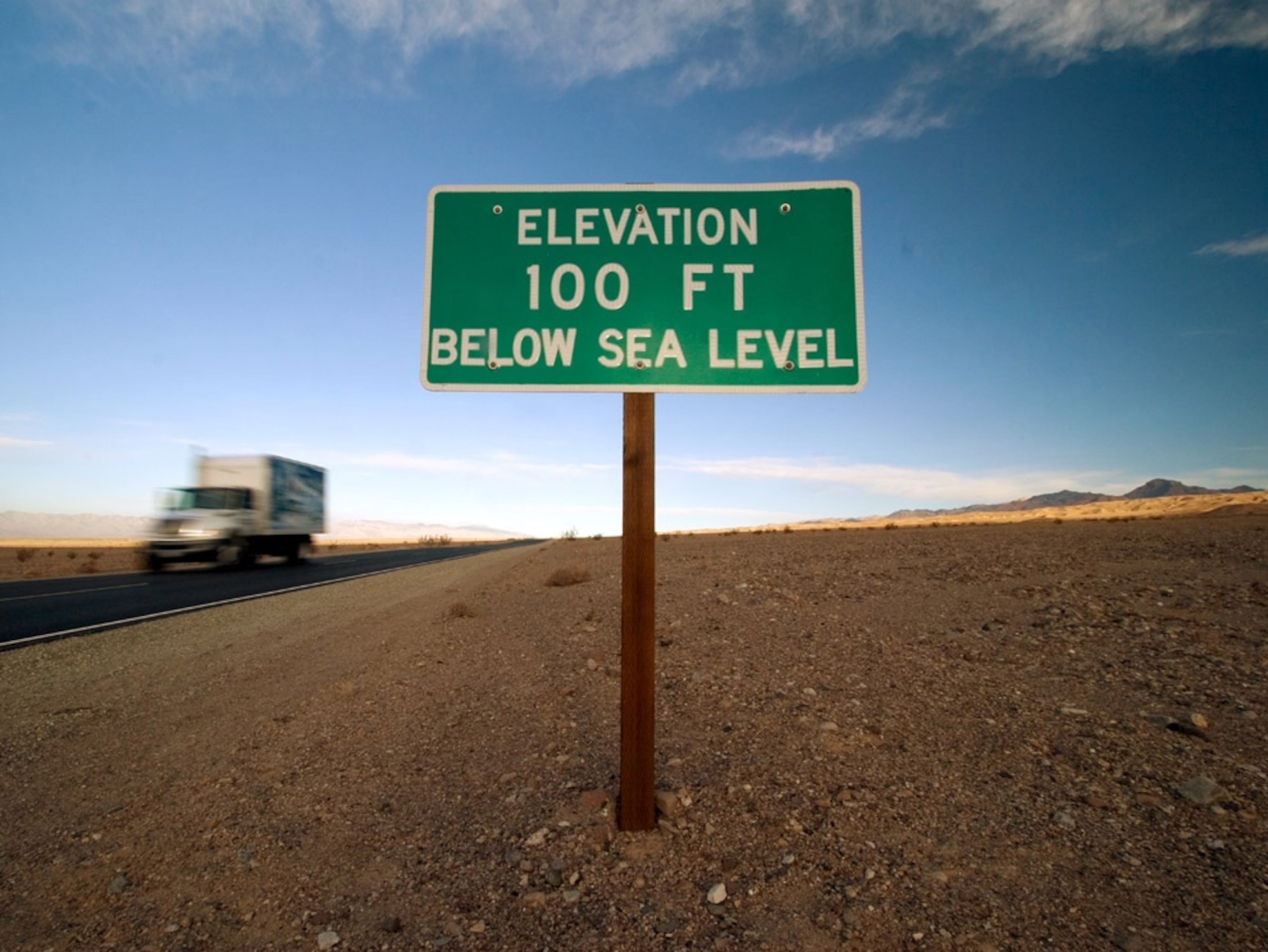 Elevation sign