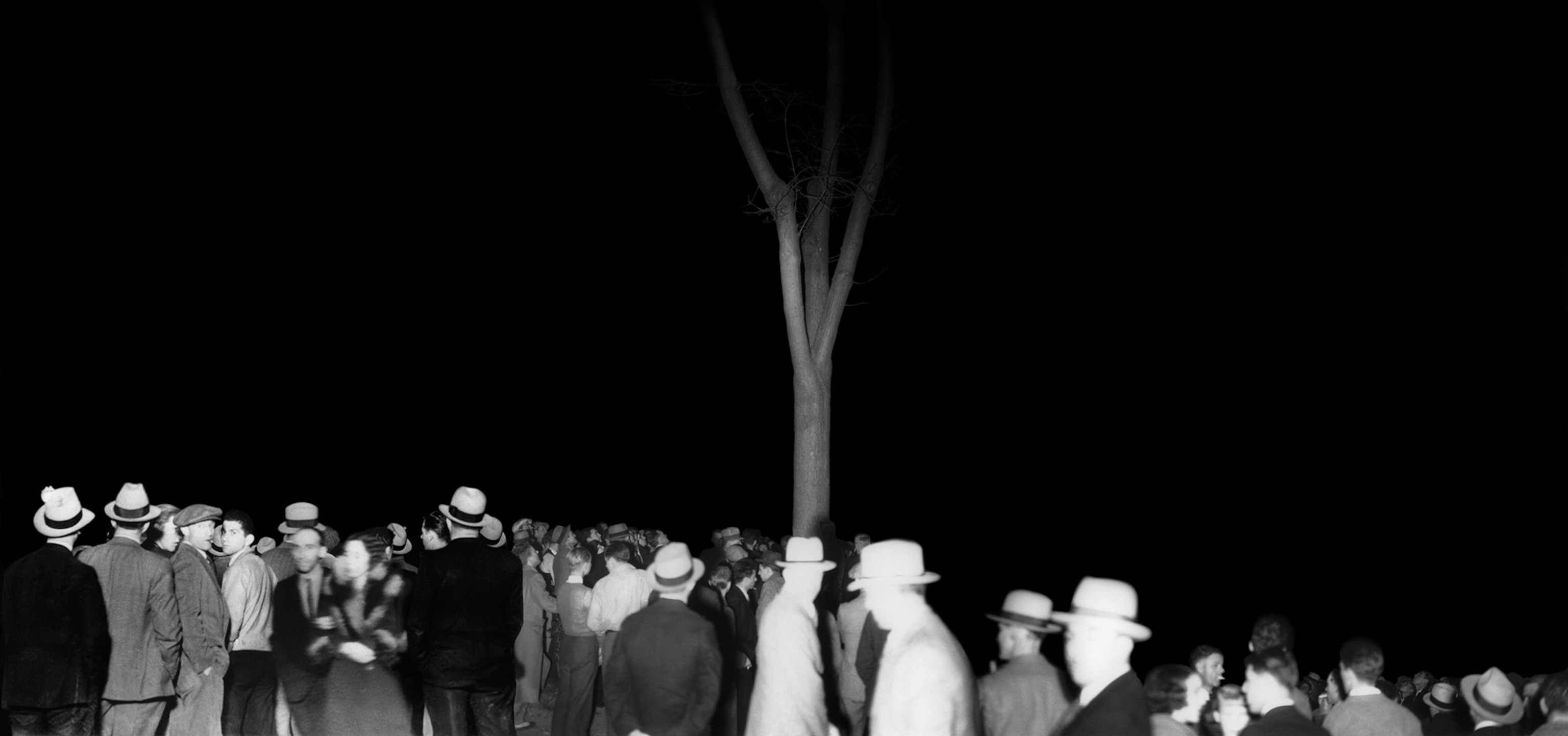 a lynching where the victim has been erased from the photograph
