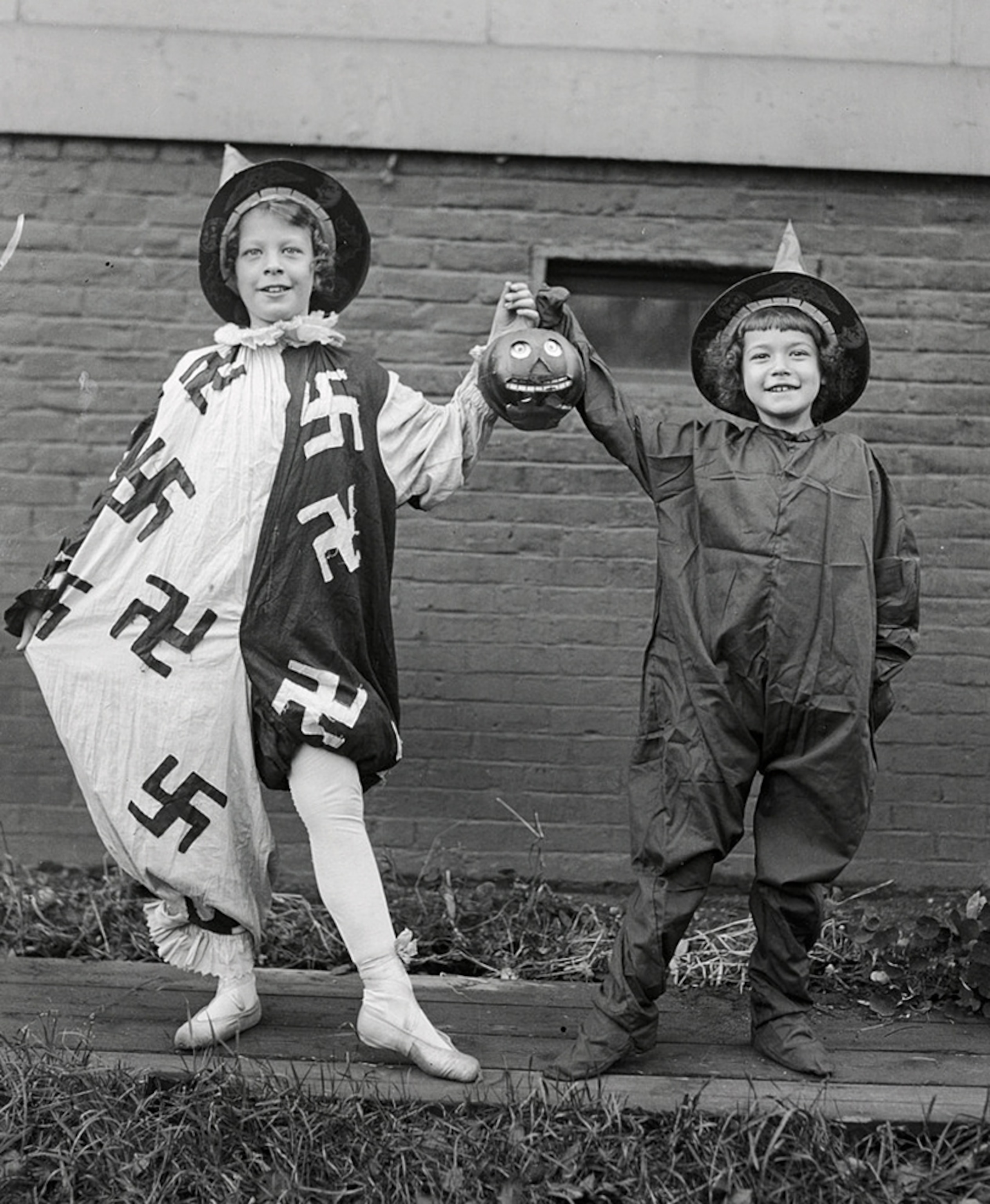 kids before a Halloween dance pageant.