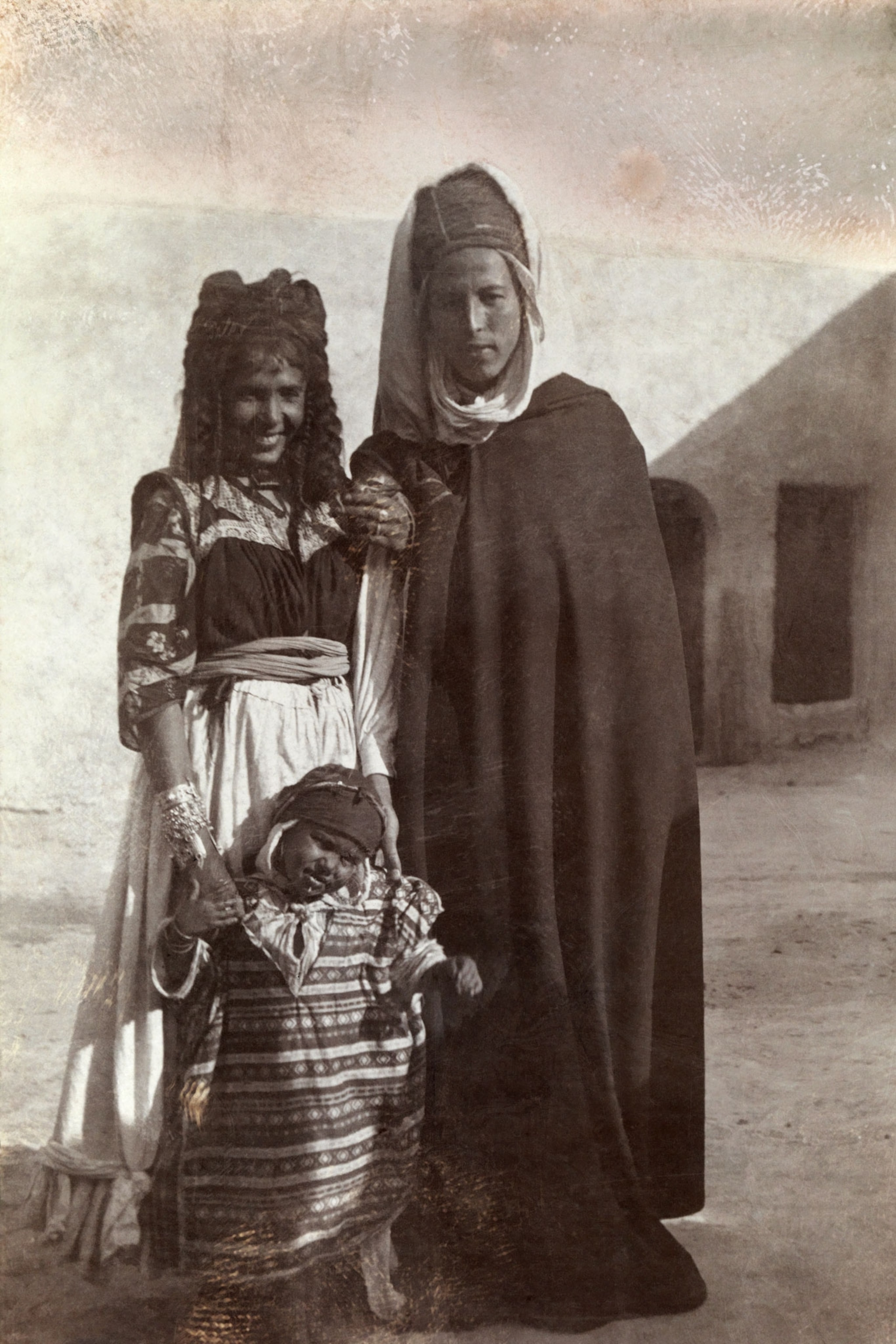 a mother and her child in Algeria