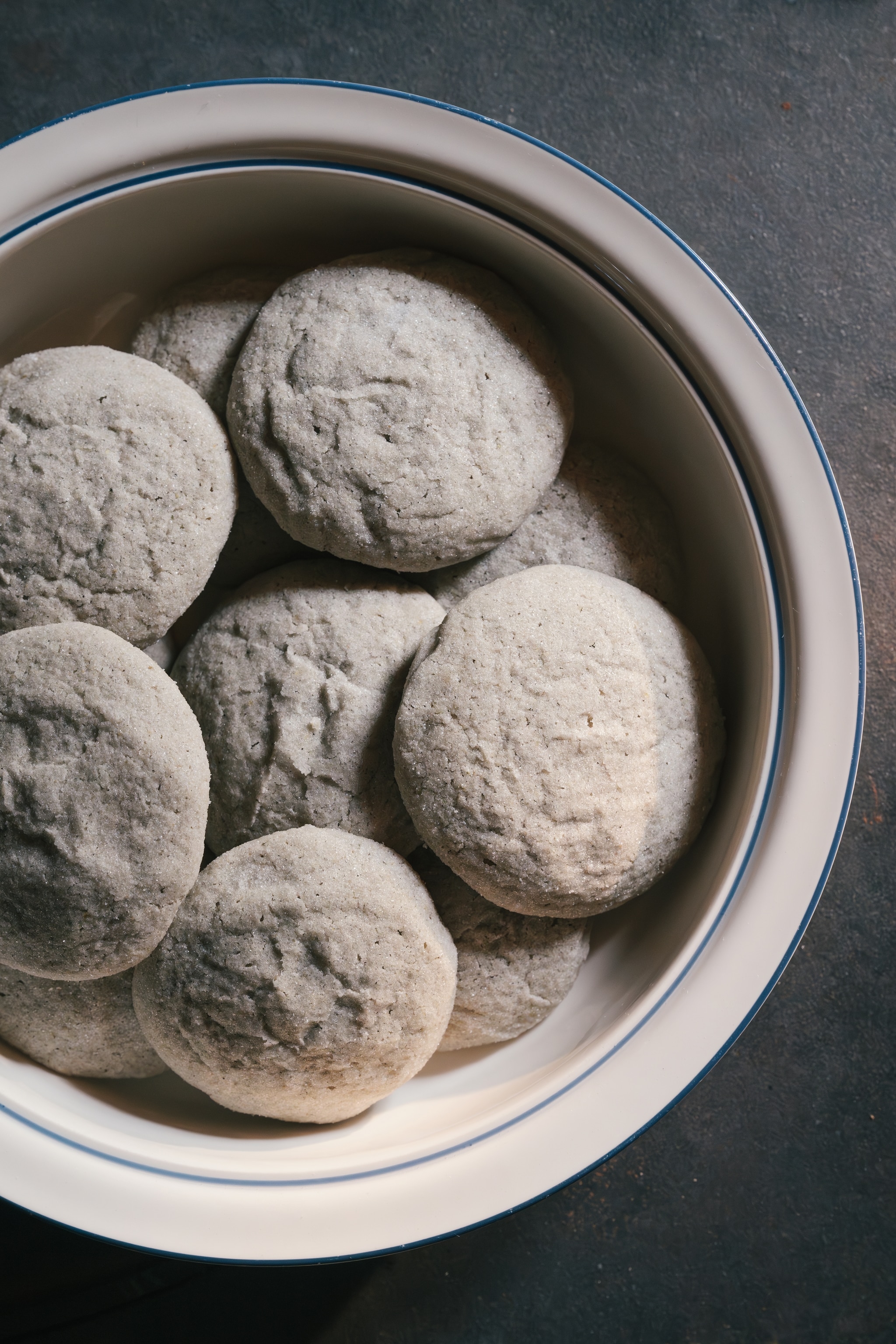 Inspired by the Navajo reservation in Arizona, these cookies are made with blue corn to give them an unusual colouring and have a nutty flavour.
