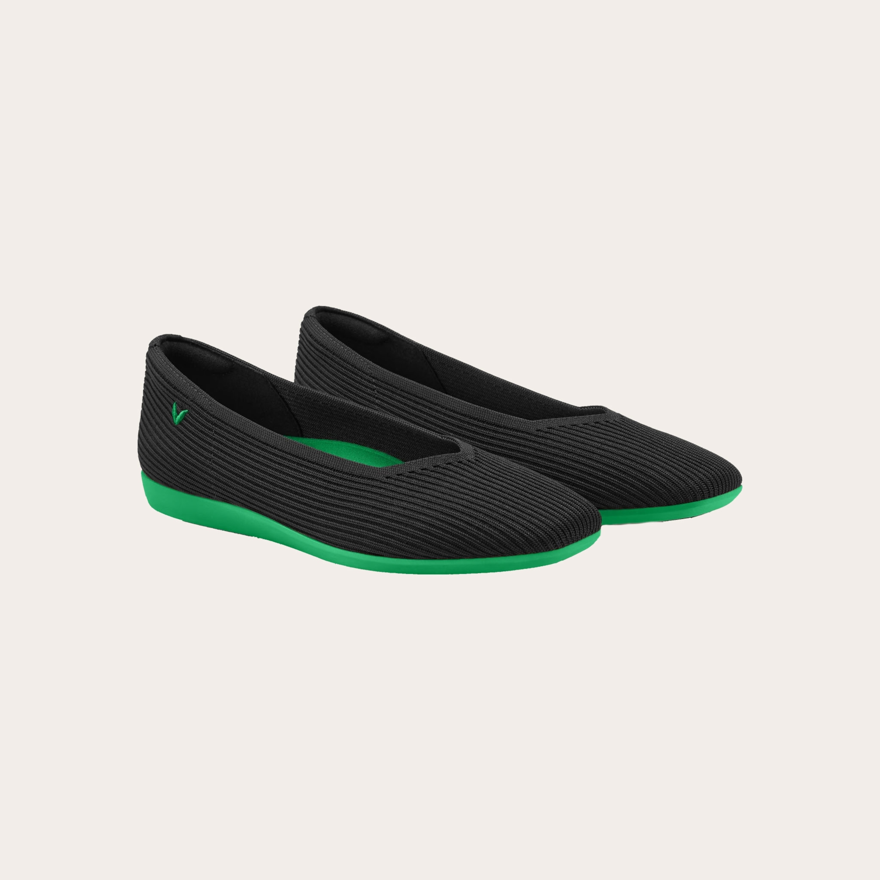 An image of flat shoes.