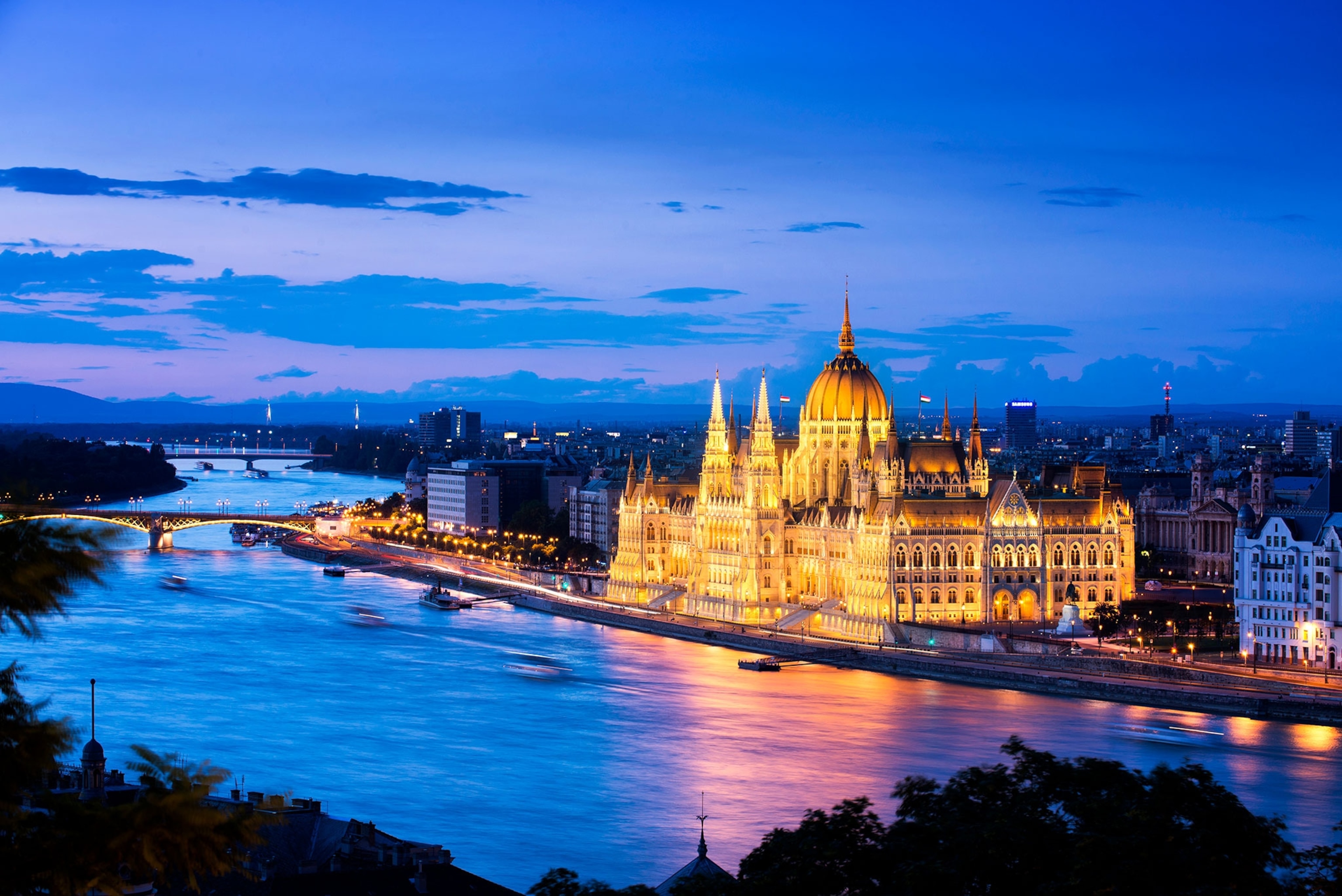 the danube river in Budapest
