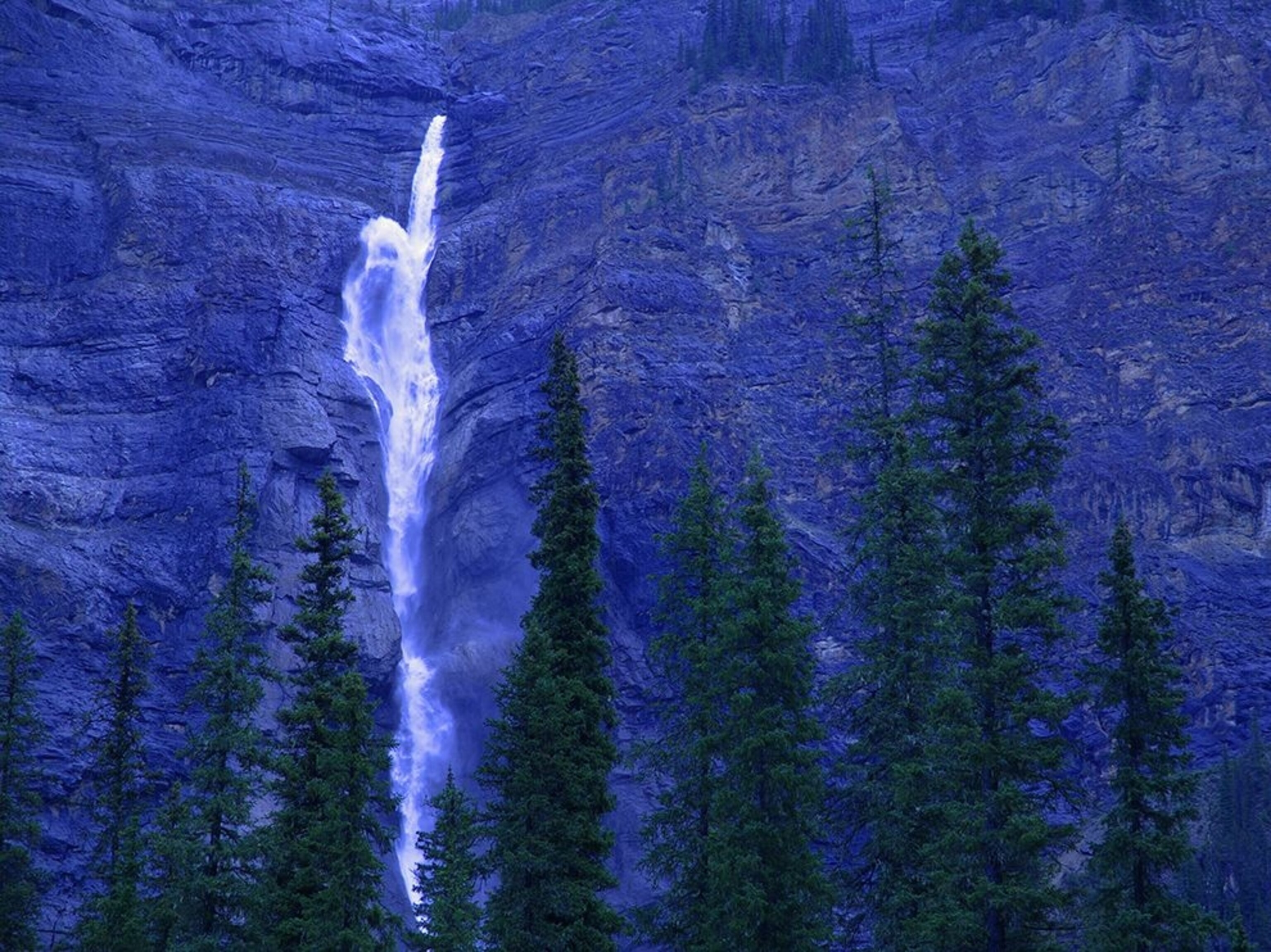 Takakkaw Falls in Yoho National Park