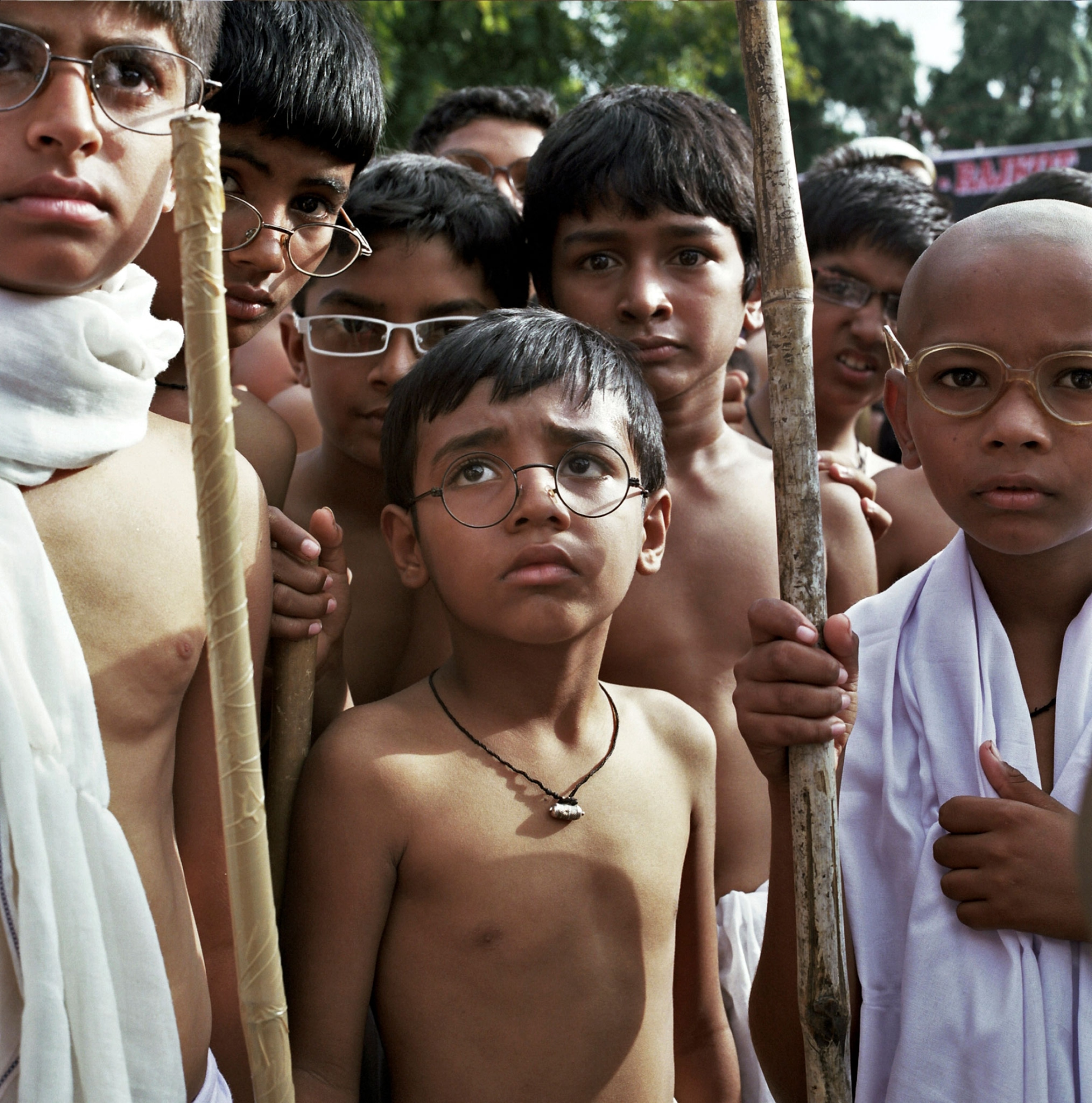 children dressed as Gandhi