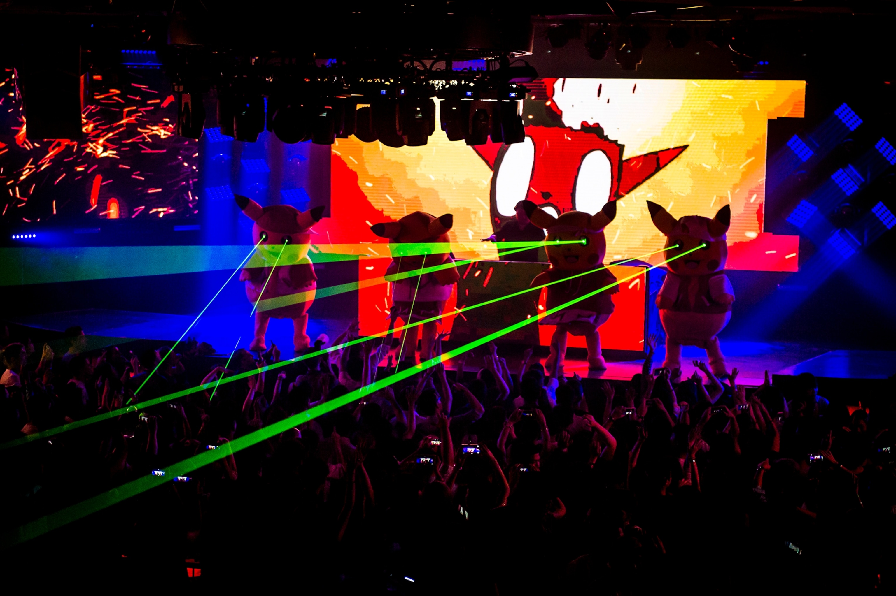 performers at Club Omni in Taipei