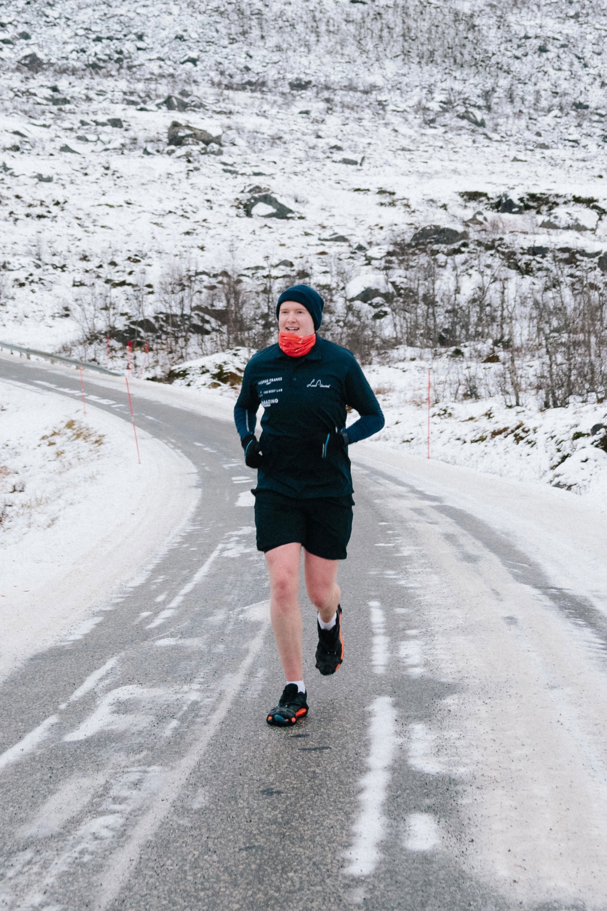Man completing marathon