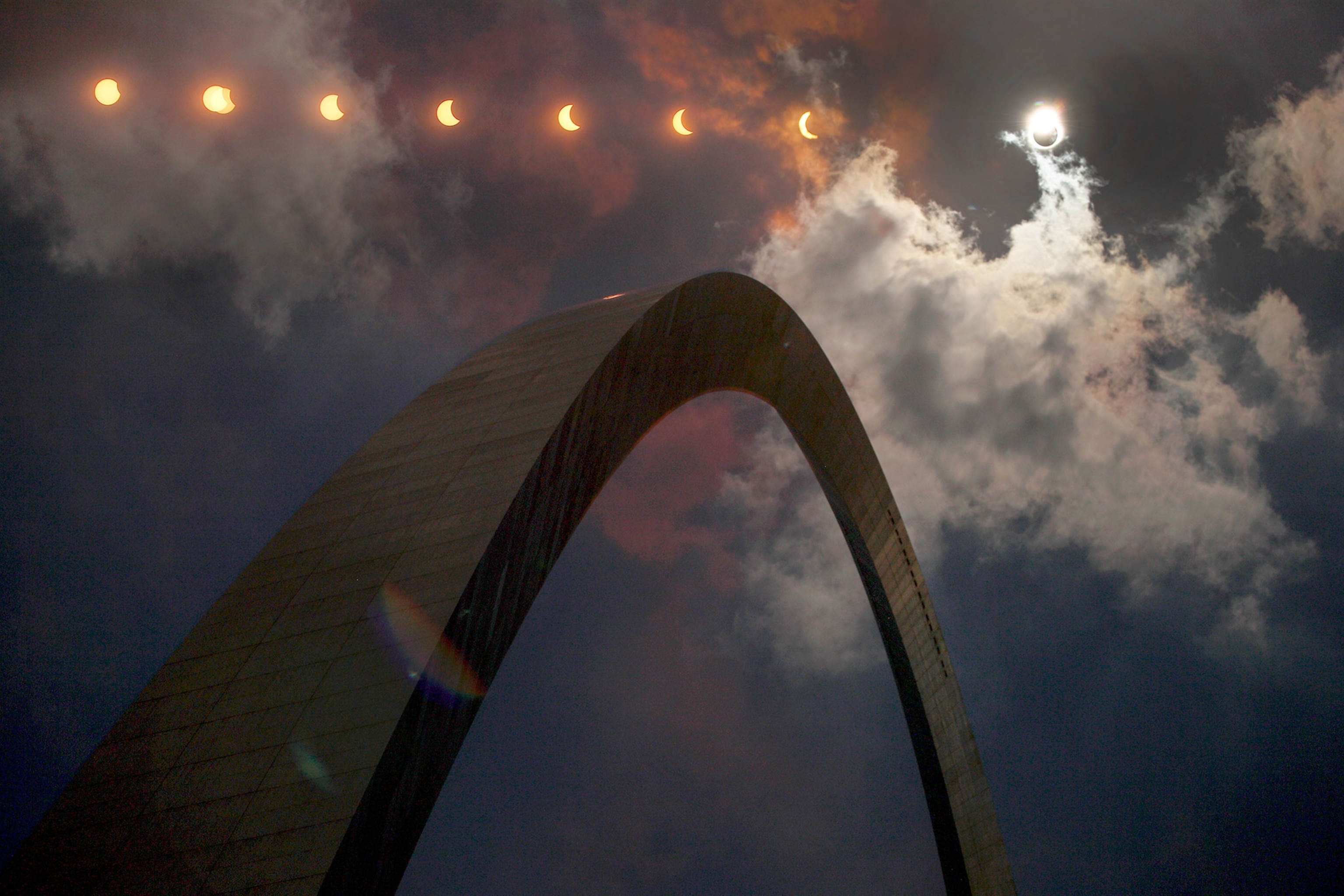 the arch in St. Louis