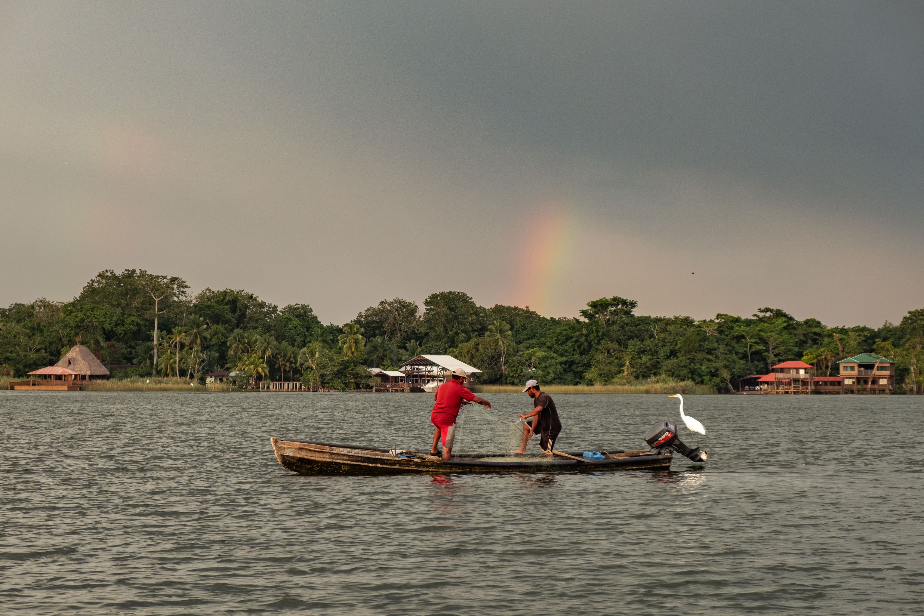Fishermen on the Río Dulce.