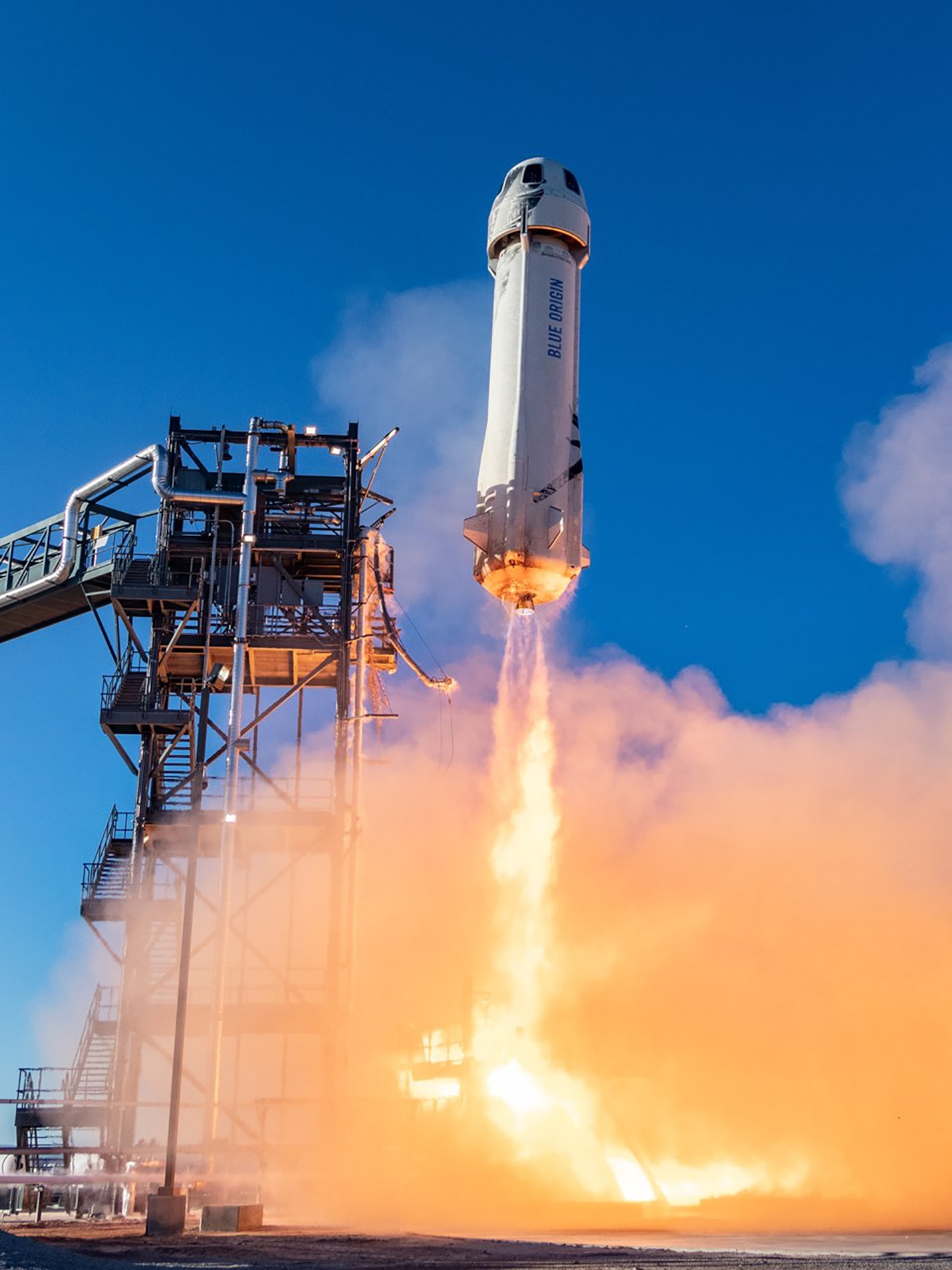 Blue Origin New Shepard NS-10 Clearing Tower.