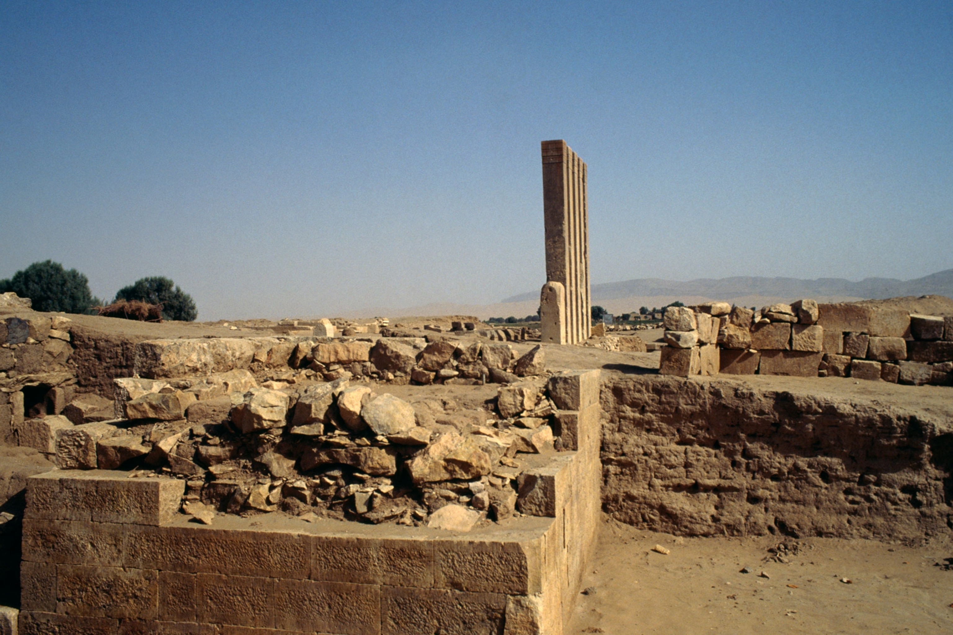 ruins in Yemen