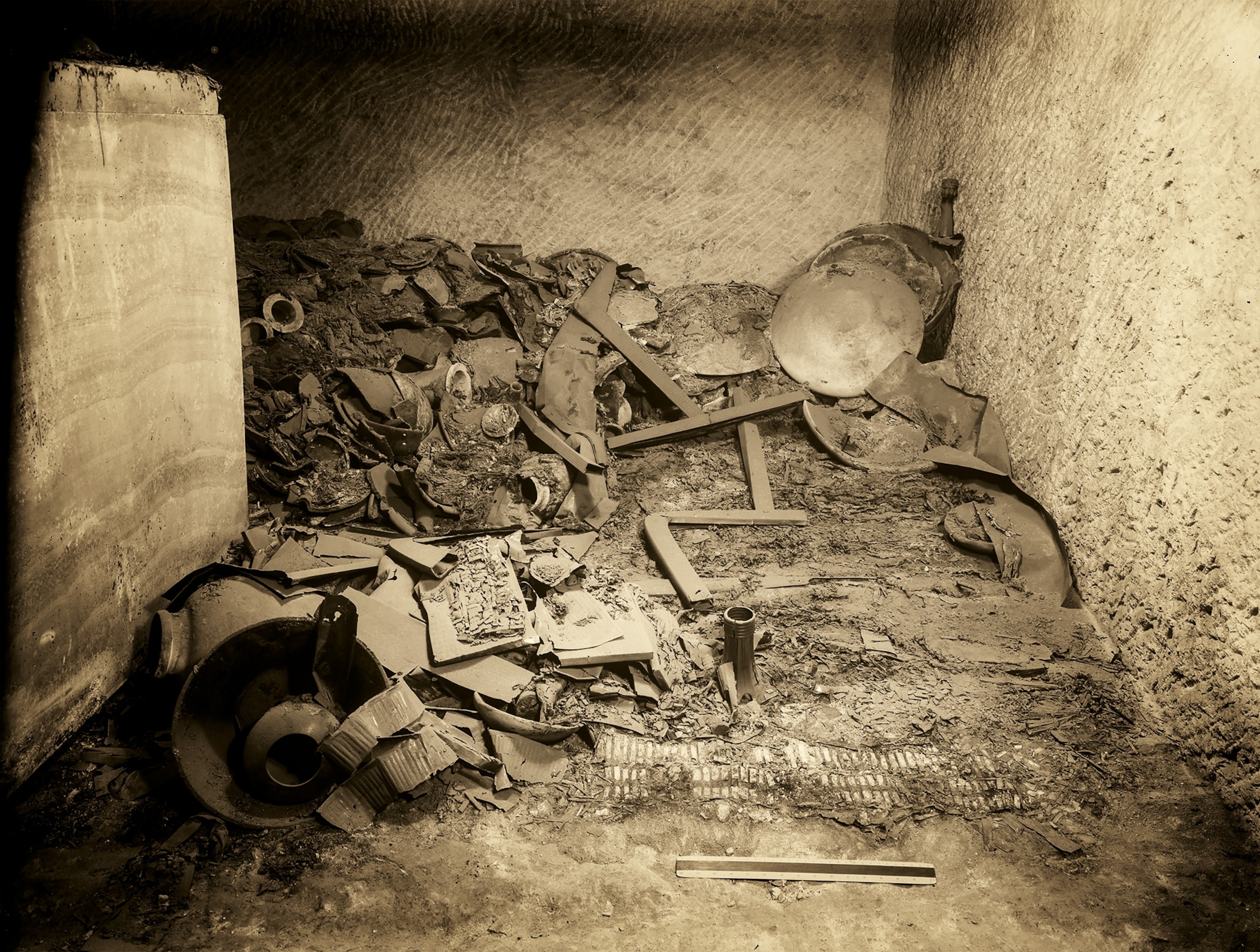The interior of Hetepheres’s tomb in Giza, near Cairo, was packed with grave goods when it was first seen by George Reisner in January 1926. Water had damaged many of the objects, but several items were later painstakingly reconstructed.