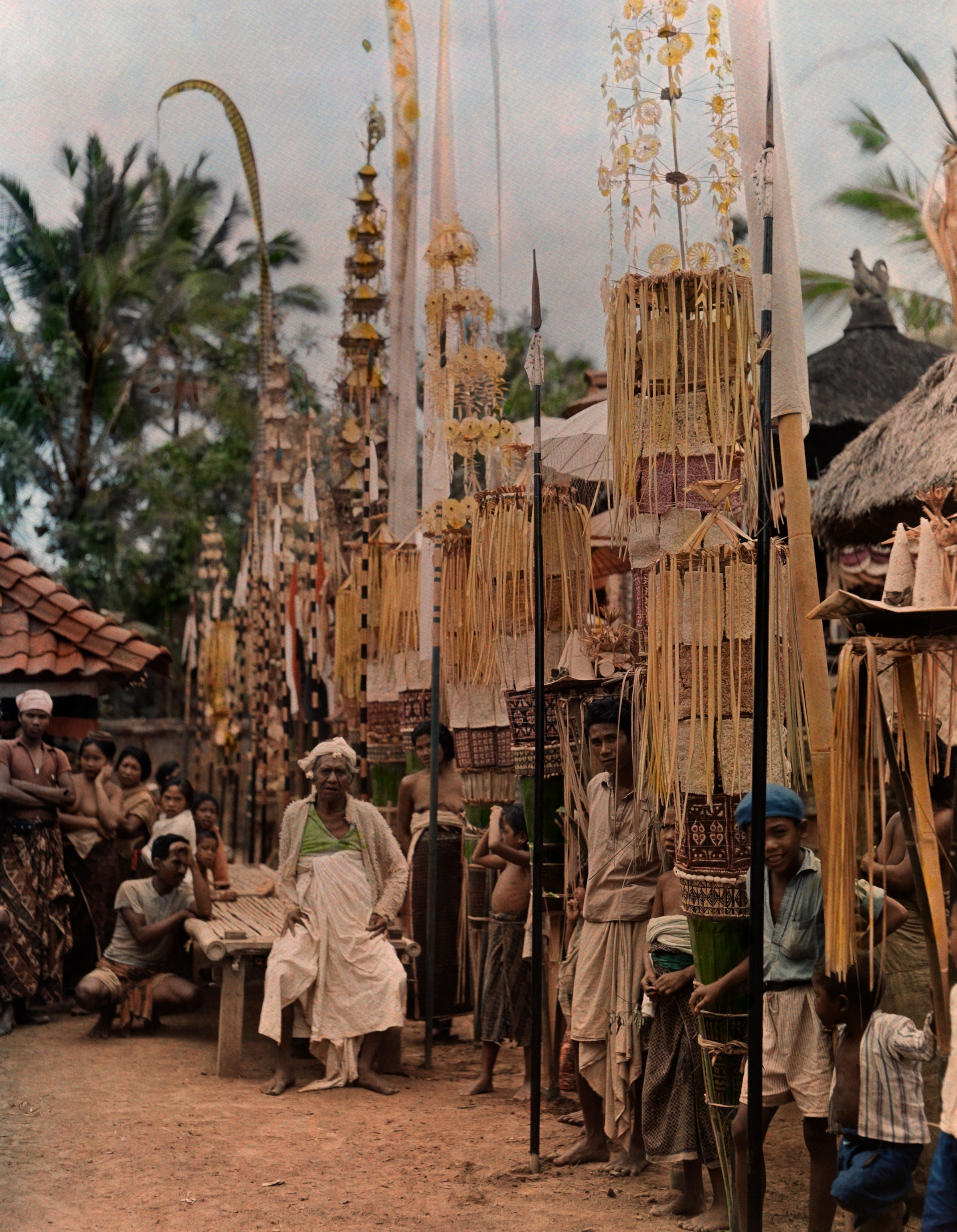 people making offerings to temples in Bali