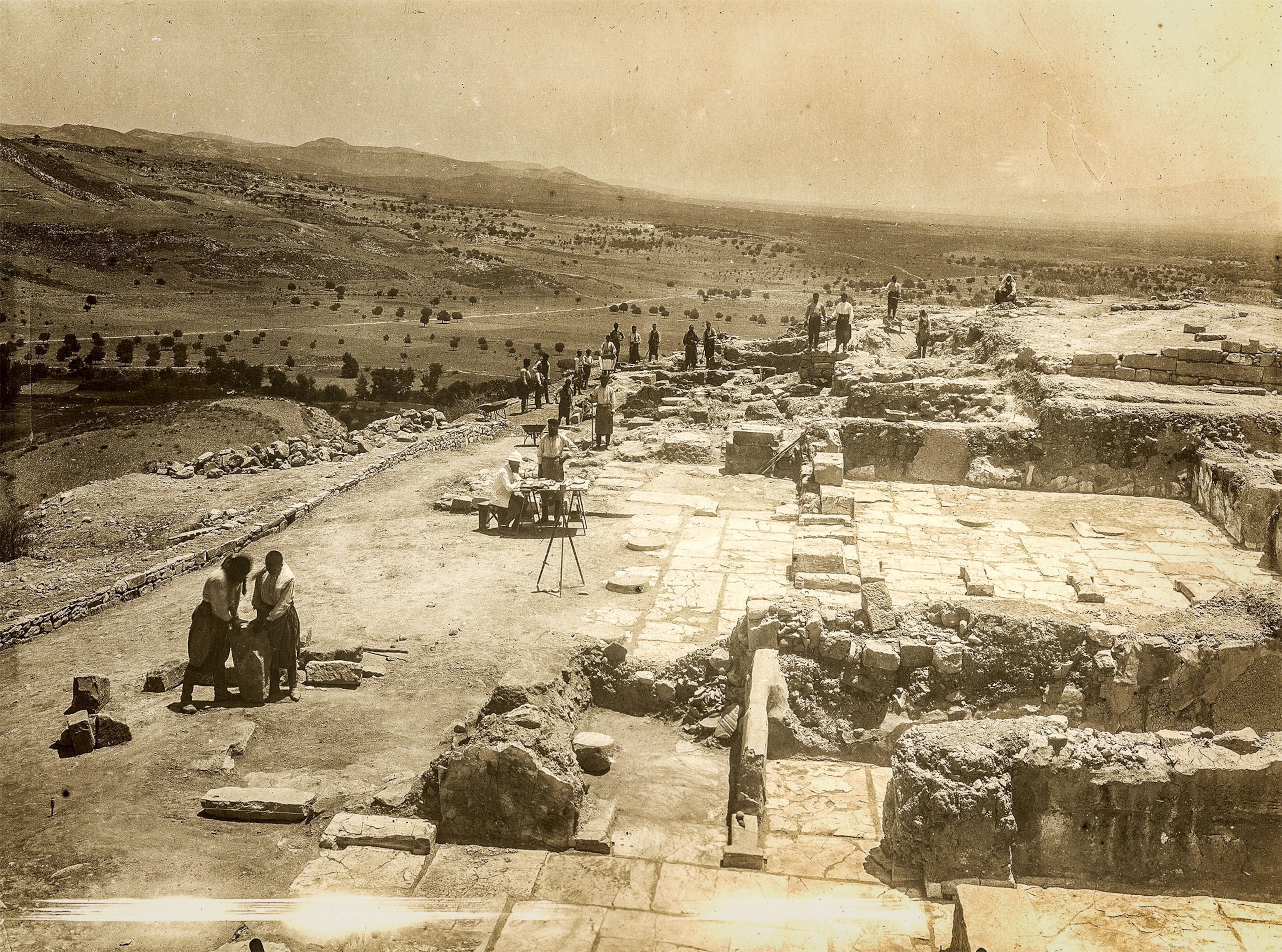 A view of the 1908 excavation site at Phaistos on Crete