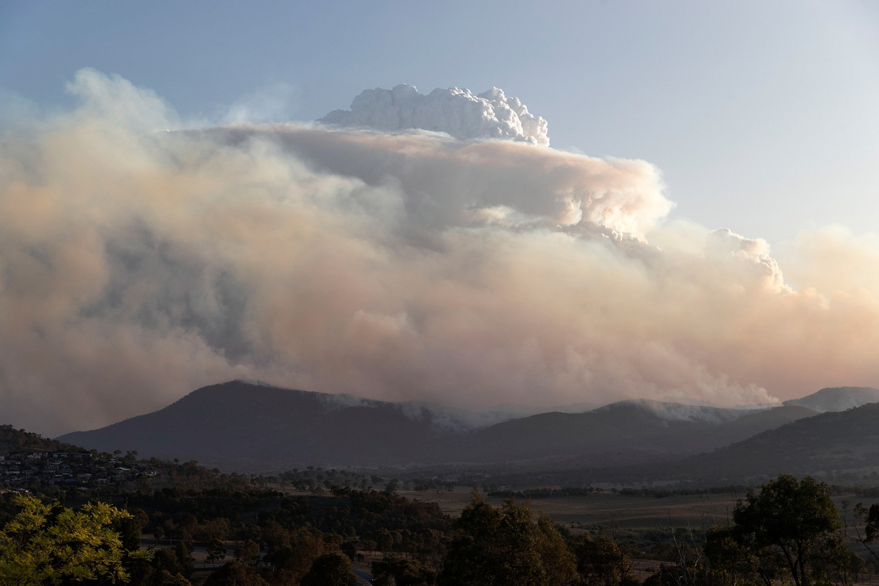 a pyrocumulonimbus cloud is generated by a bushfire burning in Australia