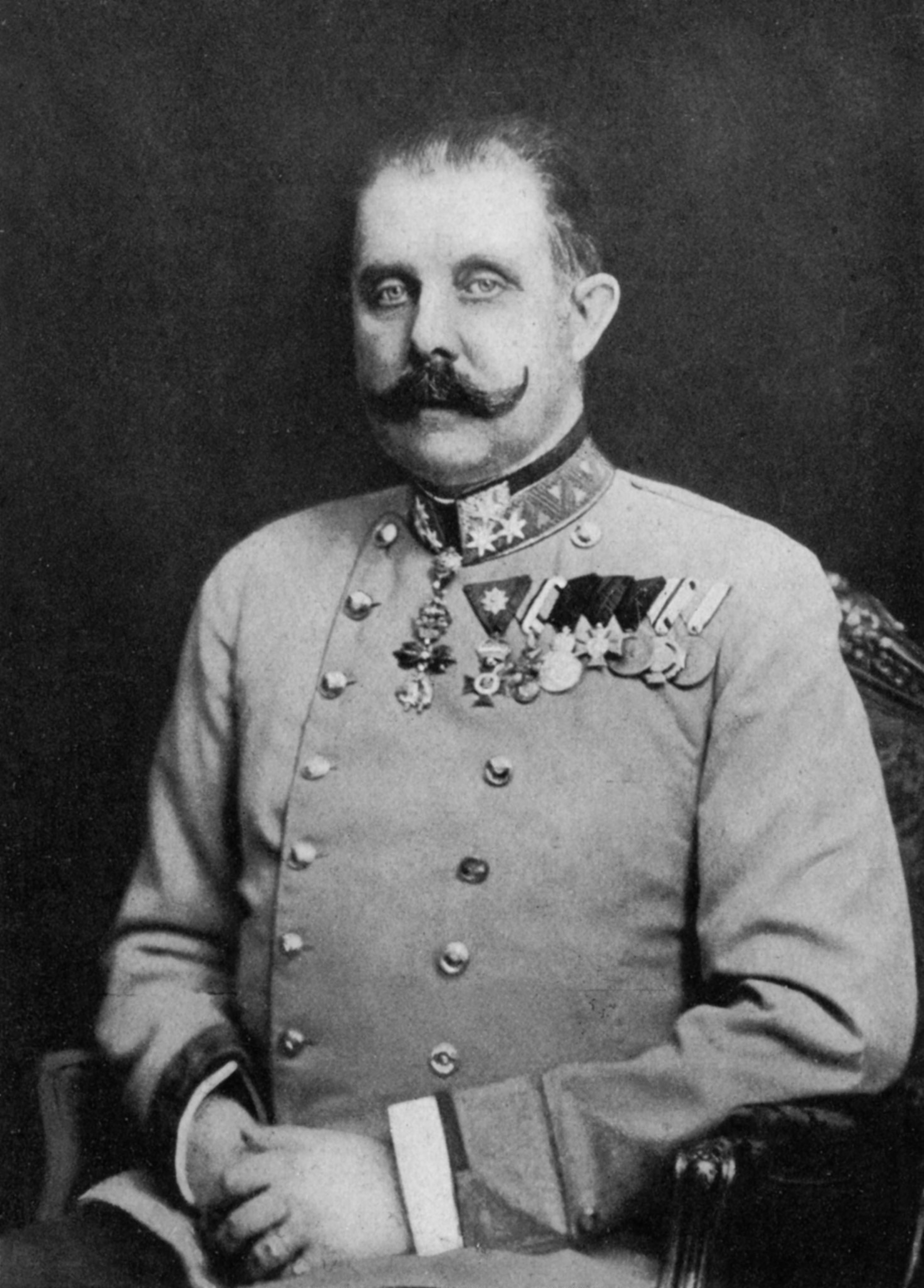 A black and white picture of Archduke Franz Ferdinand