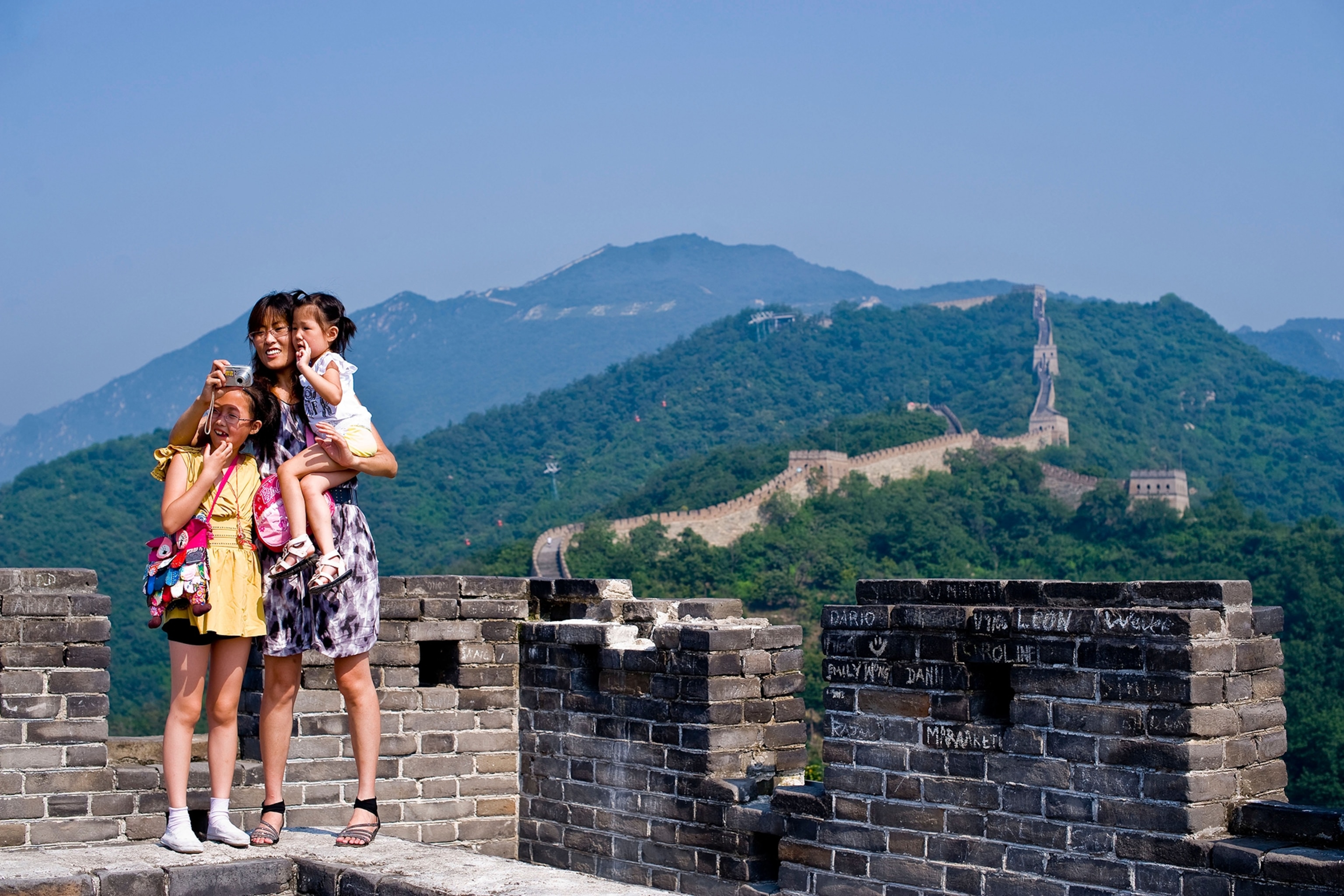 family at the Great Wall in China
