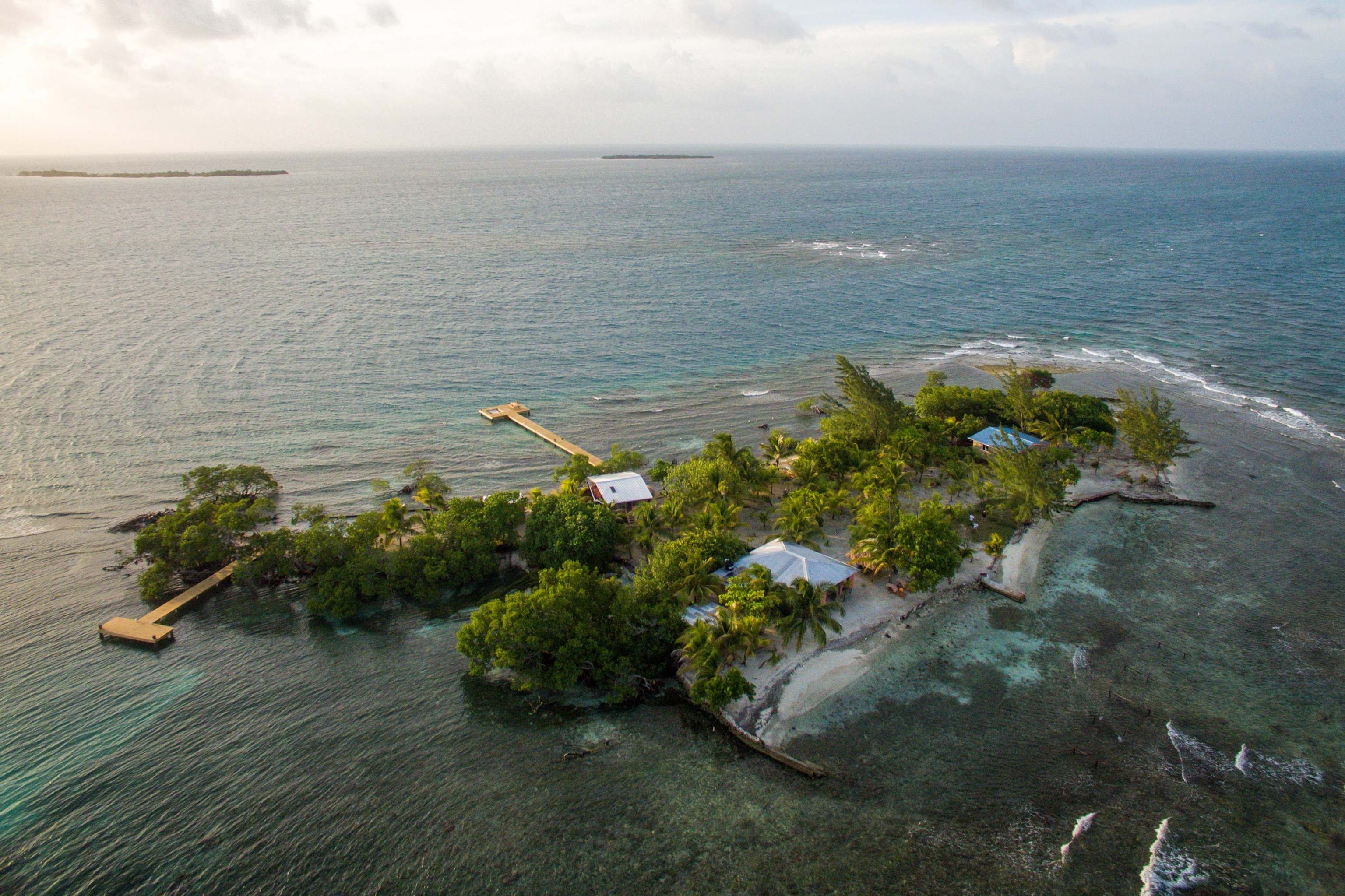 Coral Caye island resort