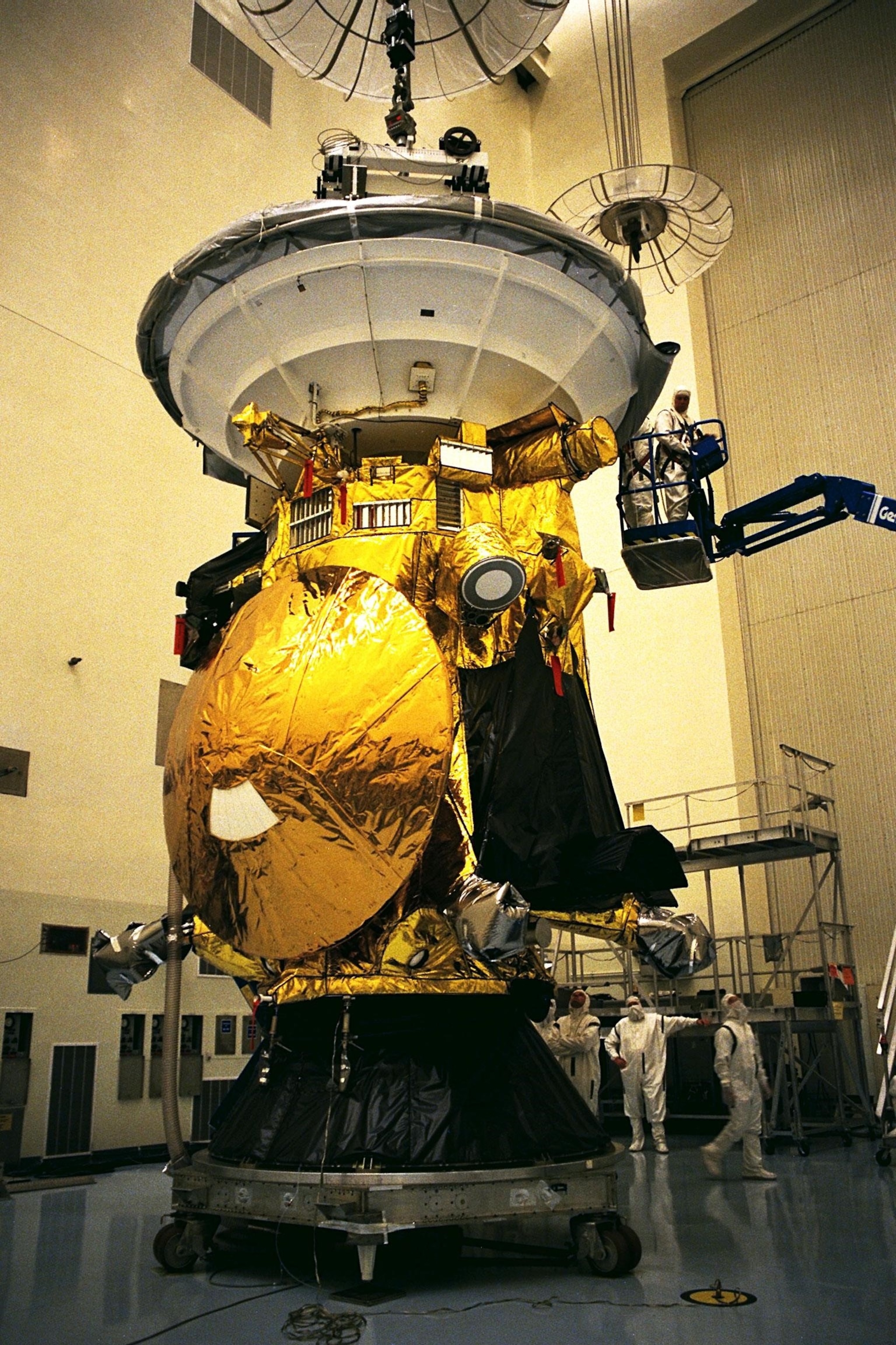 Cassini spacecraft with its attached Huygens probe.
