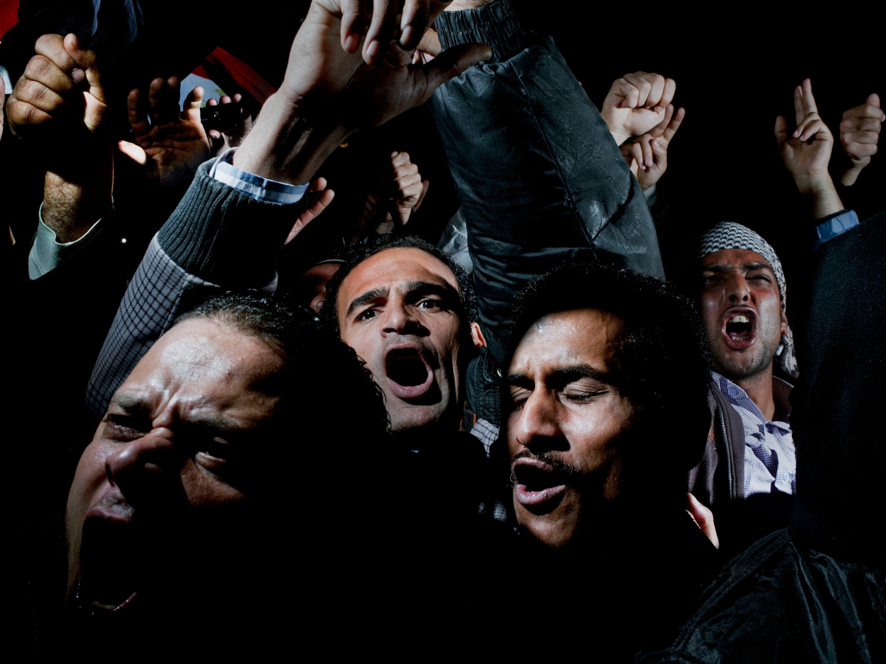 protestors in Tahrir square yelling