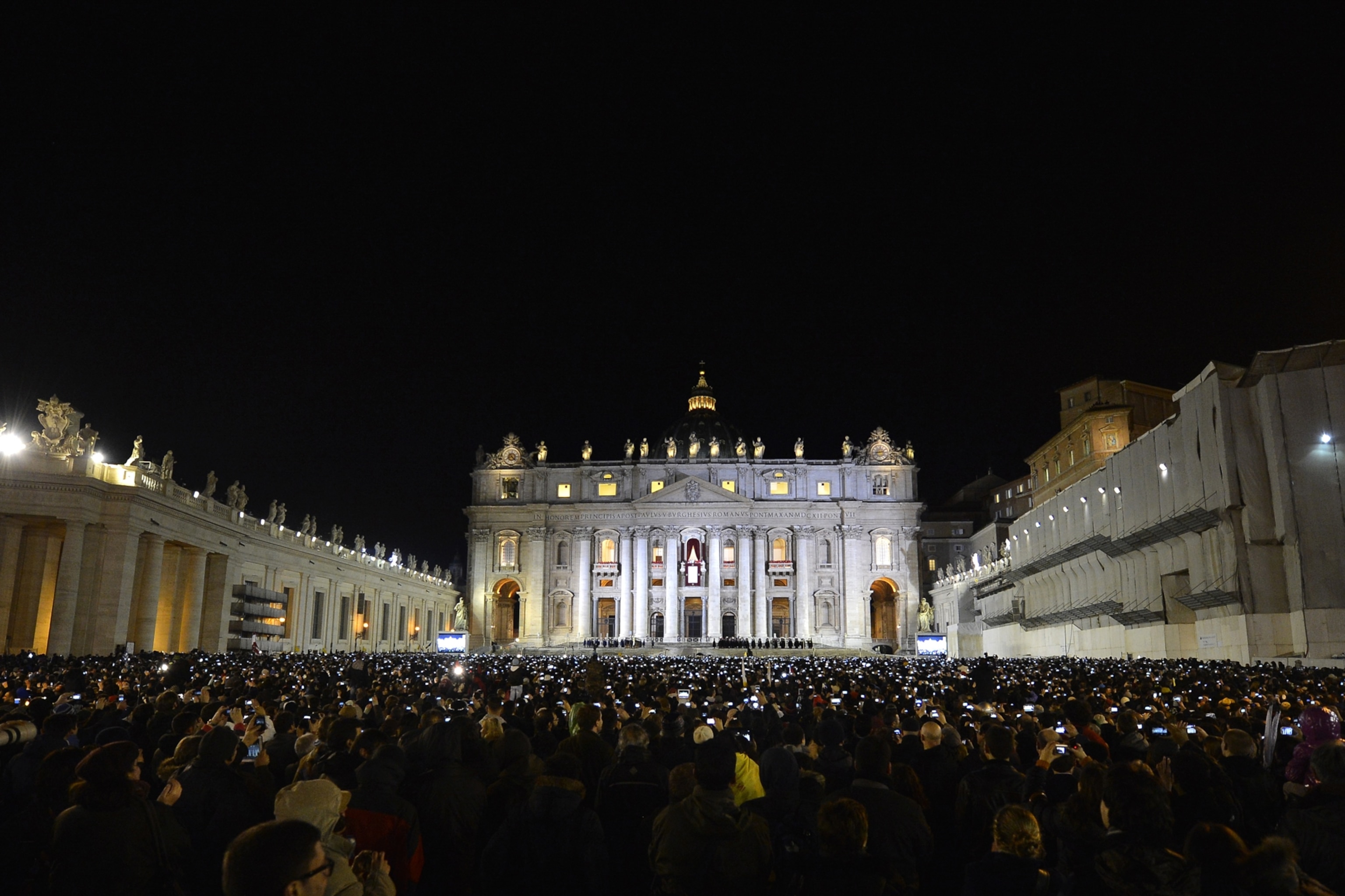 An enormous crowd gathered in Saint Peter's Square