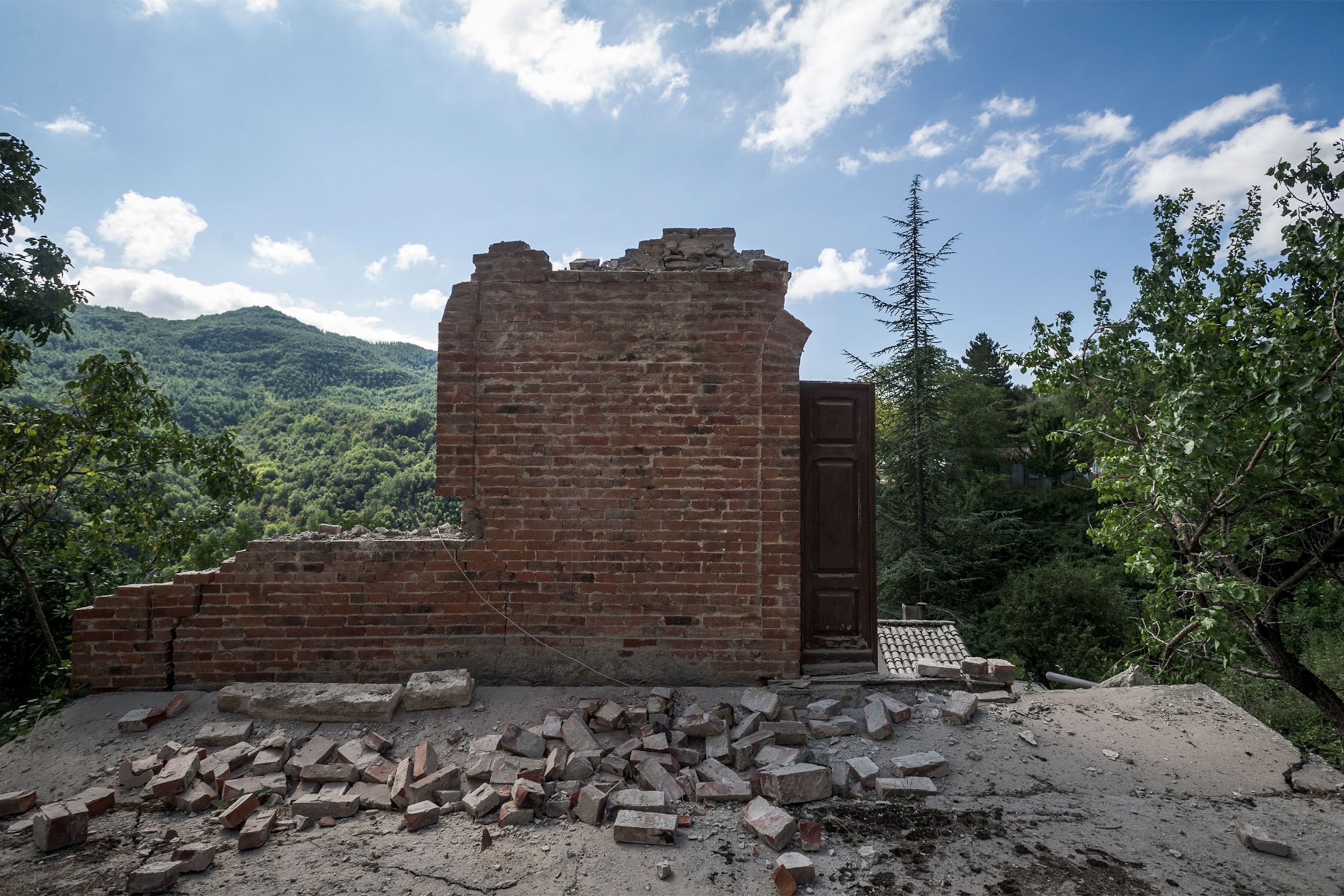 a destroyed building after an earthquake in Italy
