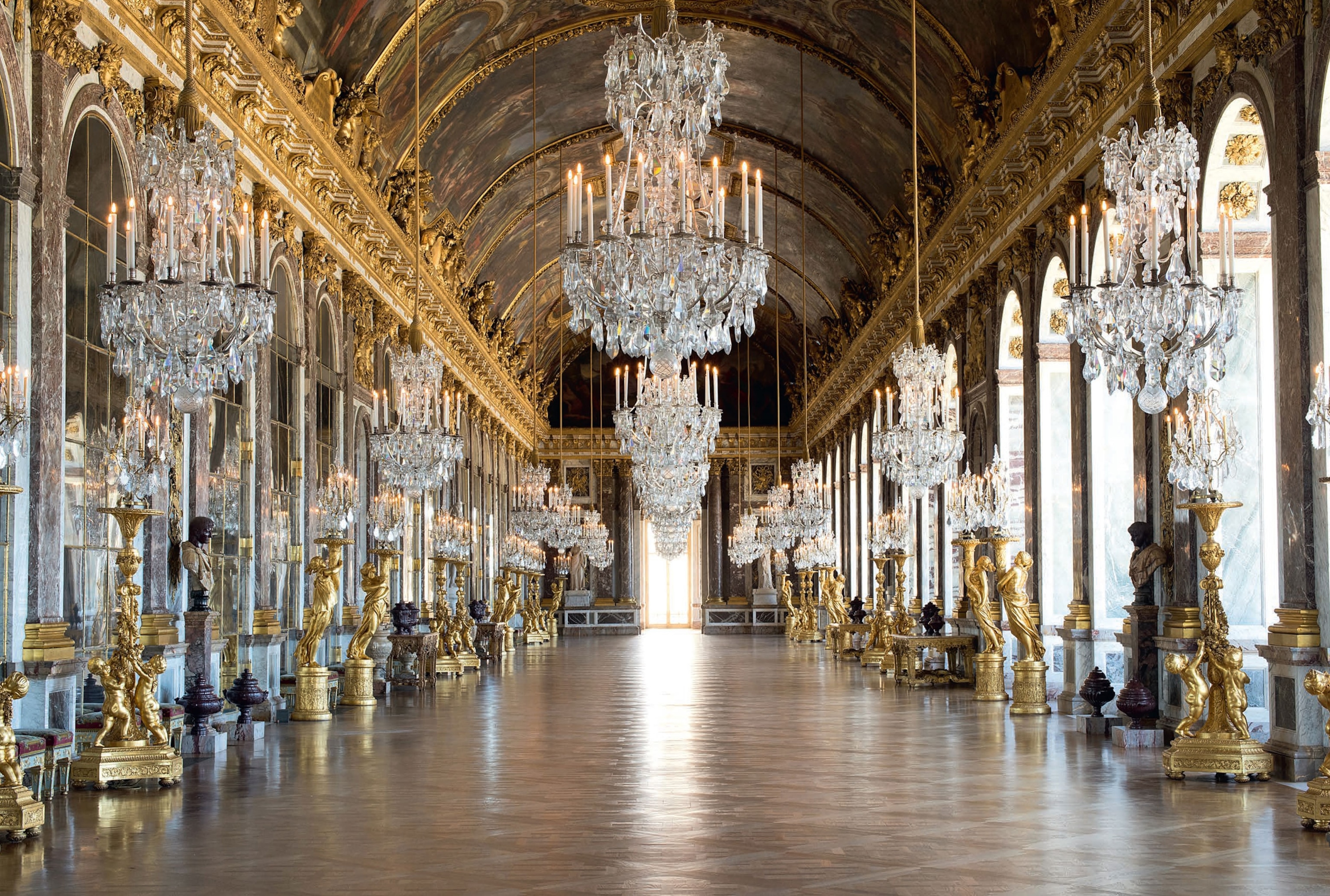 the length of Hall of Mirrors