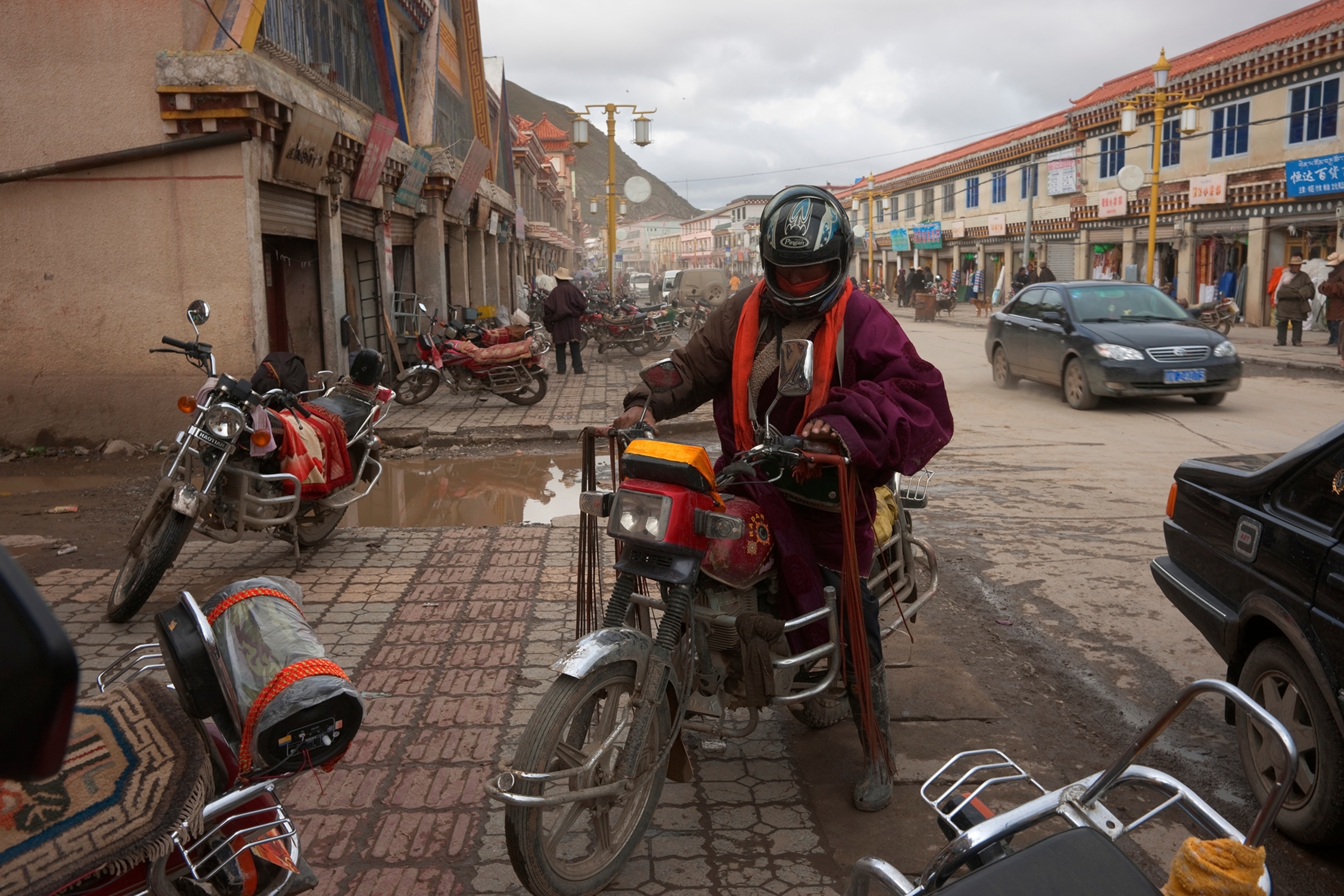 Photo; Modern Workhorses