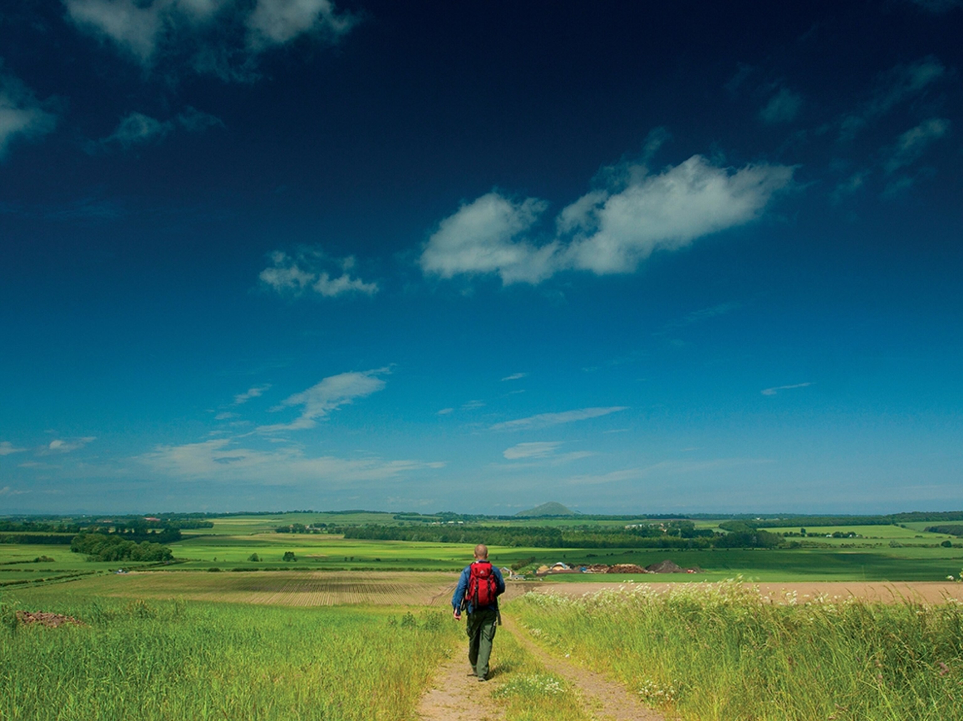 a trail along the John Muir Way from Drylaw Hill