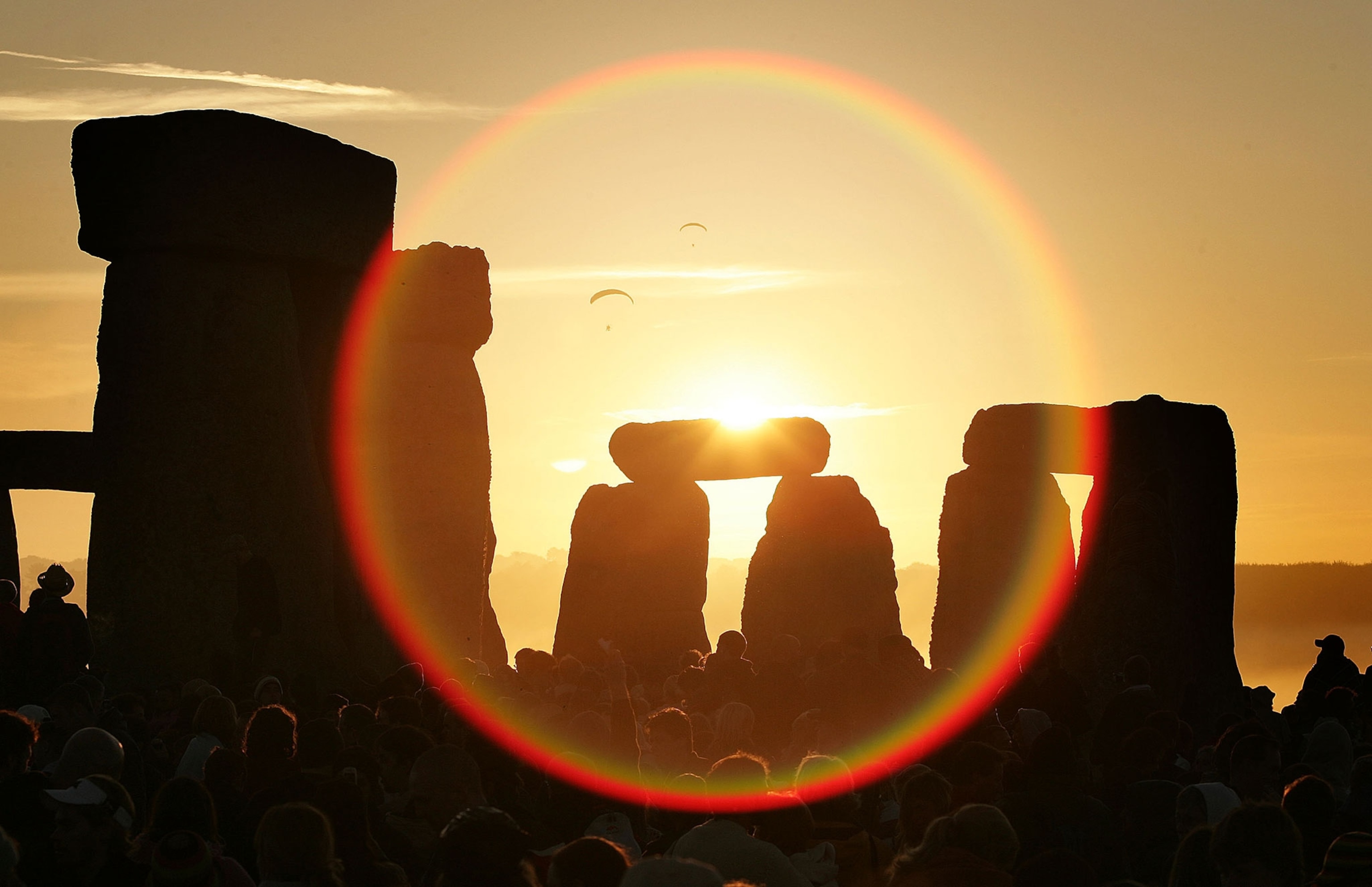 the sun at Stongehenge